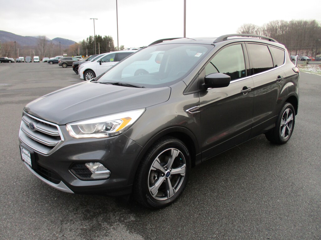 Used 2017 Ford Escape SE SUV