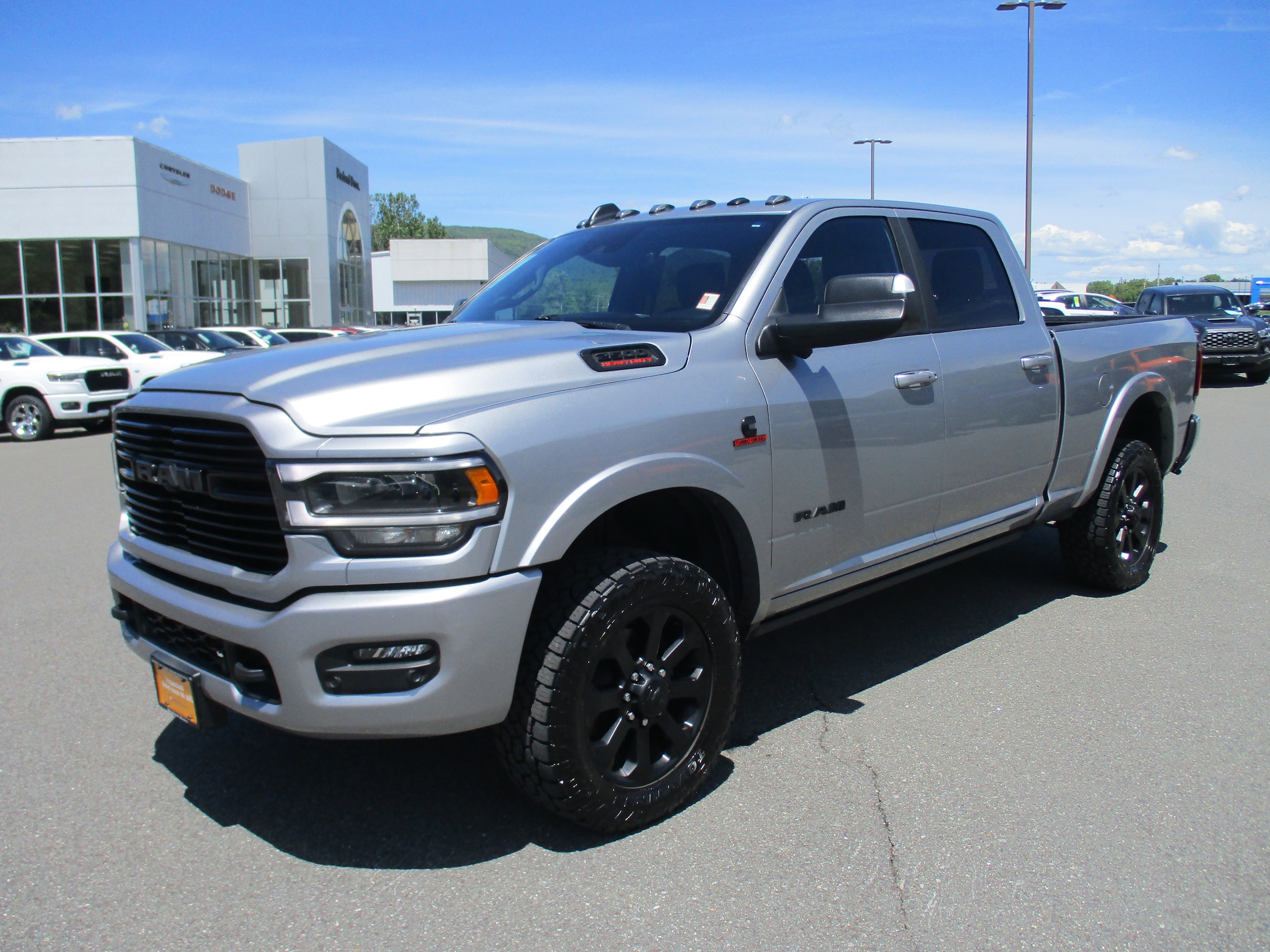 2021 RAM 2500 Laramie 4X4 Crew Cab SWB's photo