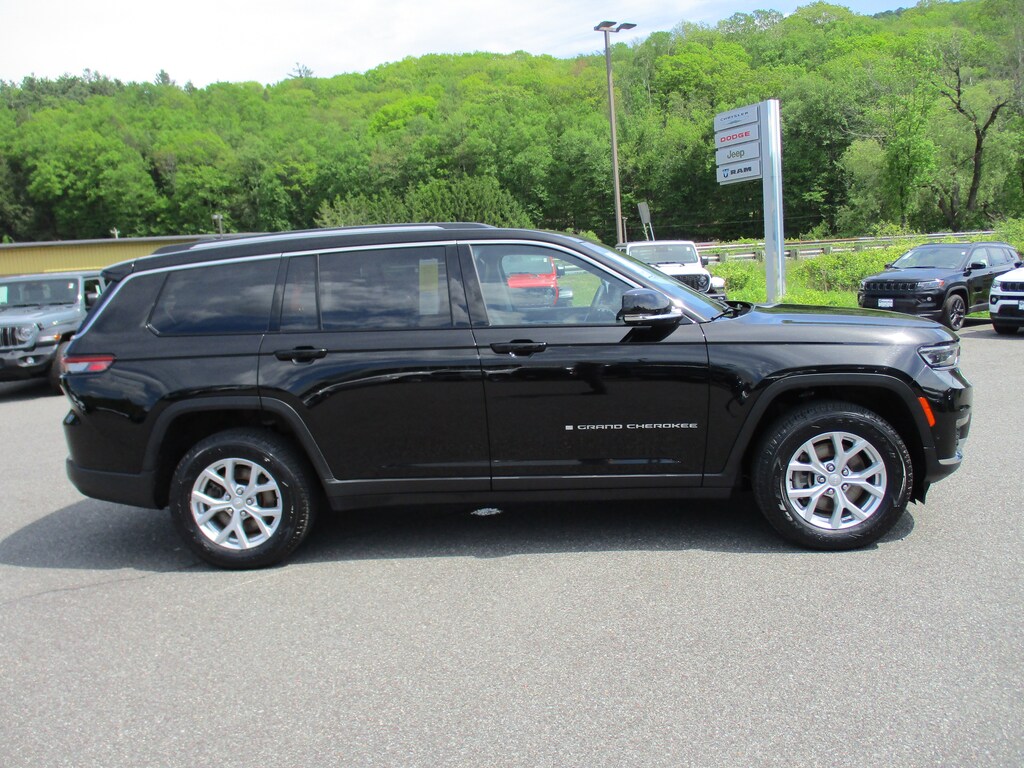 Used 2023 Jeep Grand Cherokee L Limited SUV
