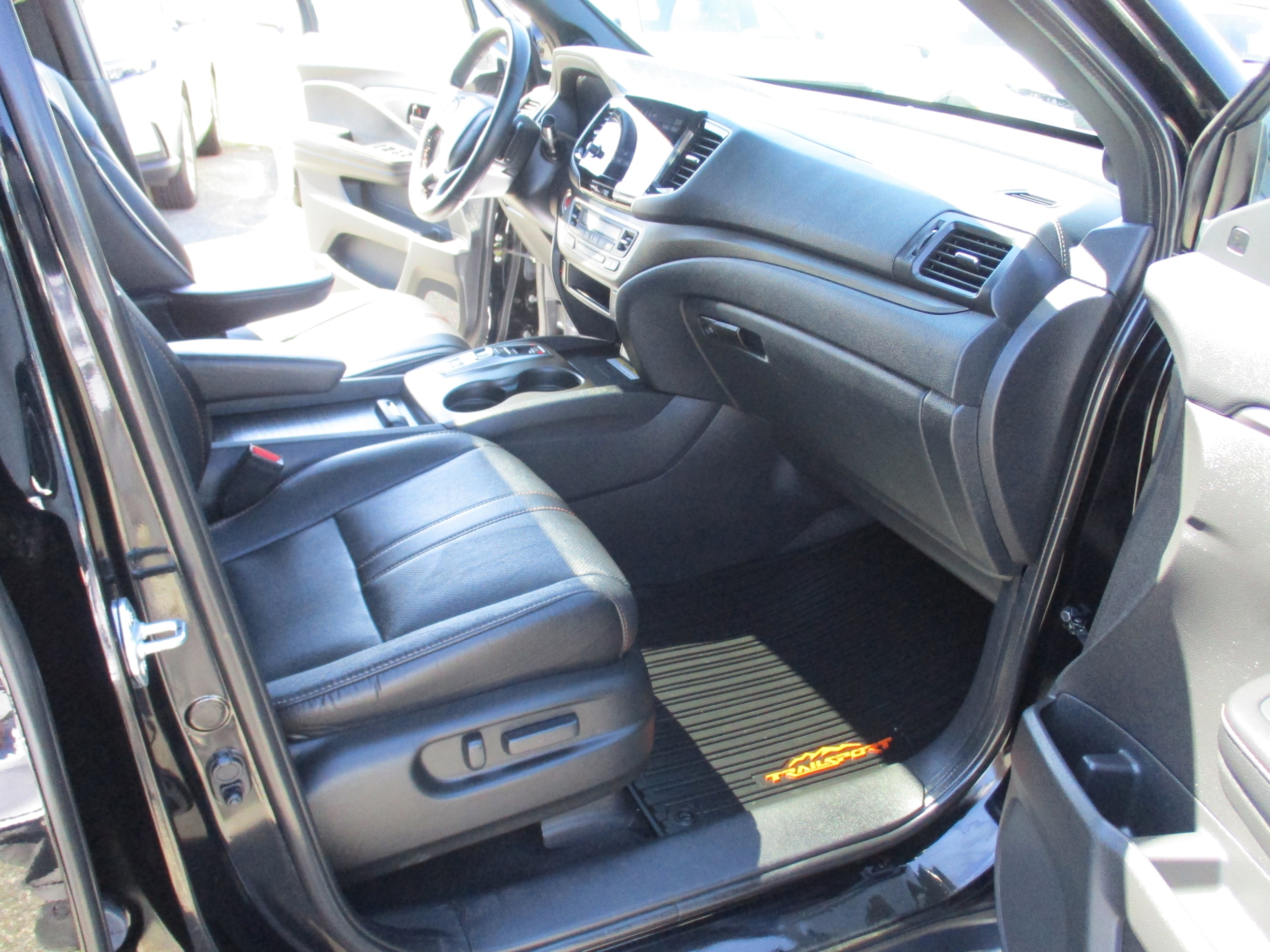 2022 Honda Pilot TrailSport - Photo 17