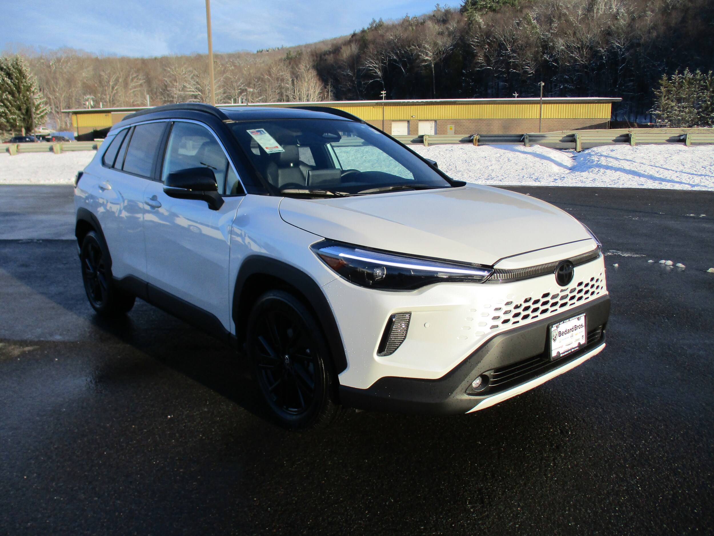 2026 Toyota Corolla Hybrid XSE photo 2