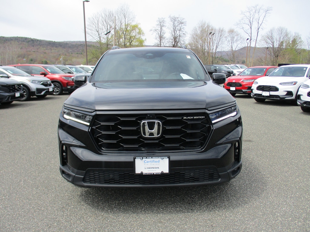 Used 2025 Honda Pilot Black Edition SUV