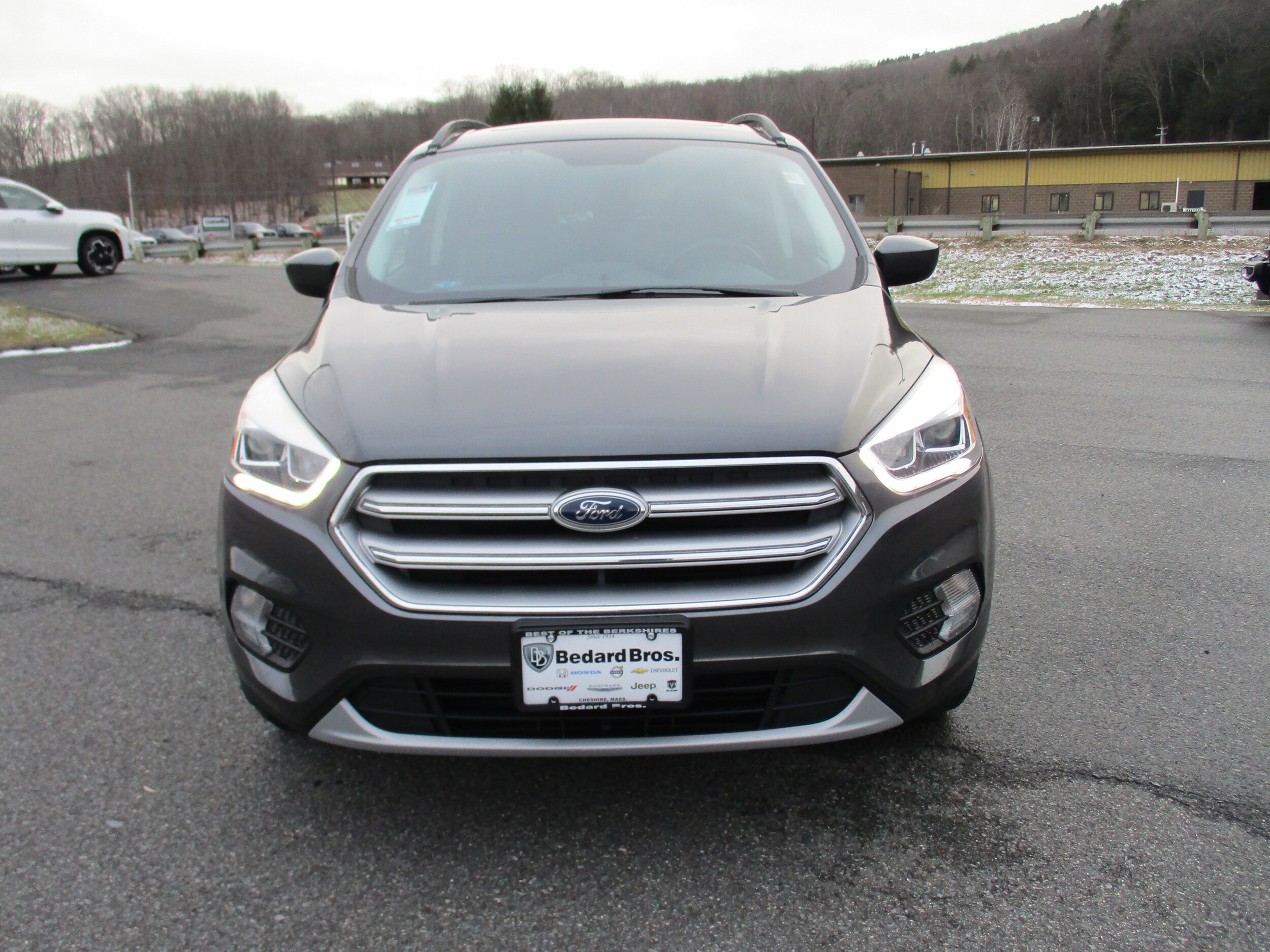 2017 Ford Escape SE photo 2