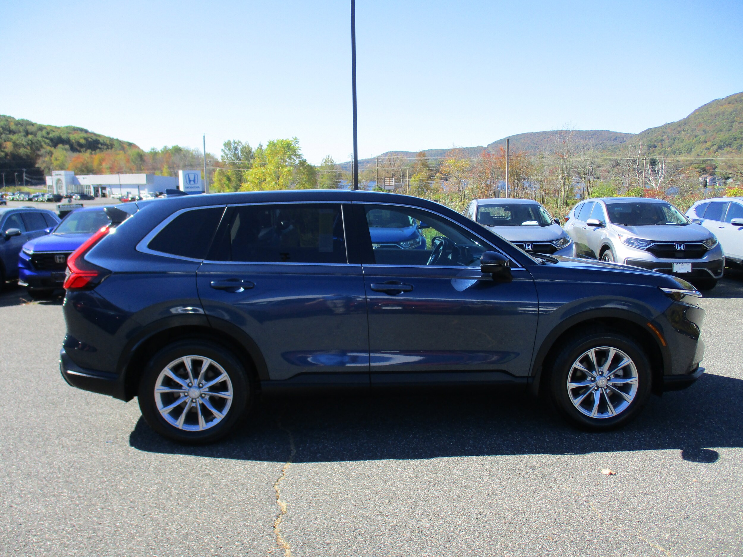 2023 Honda CR-V EX-L photo 4