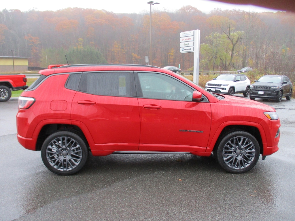 Used 2022 Jeep Compass Limited SUV