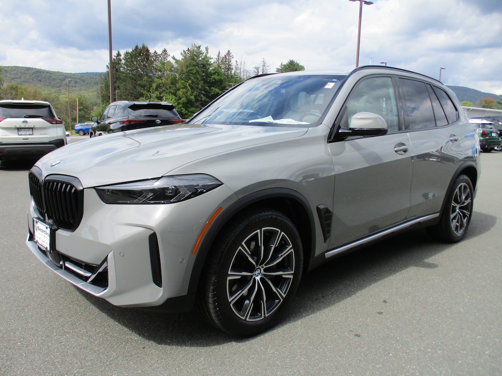 Used 2025 BMW X5 xDrive40i SUV