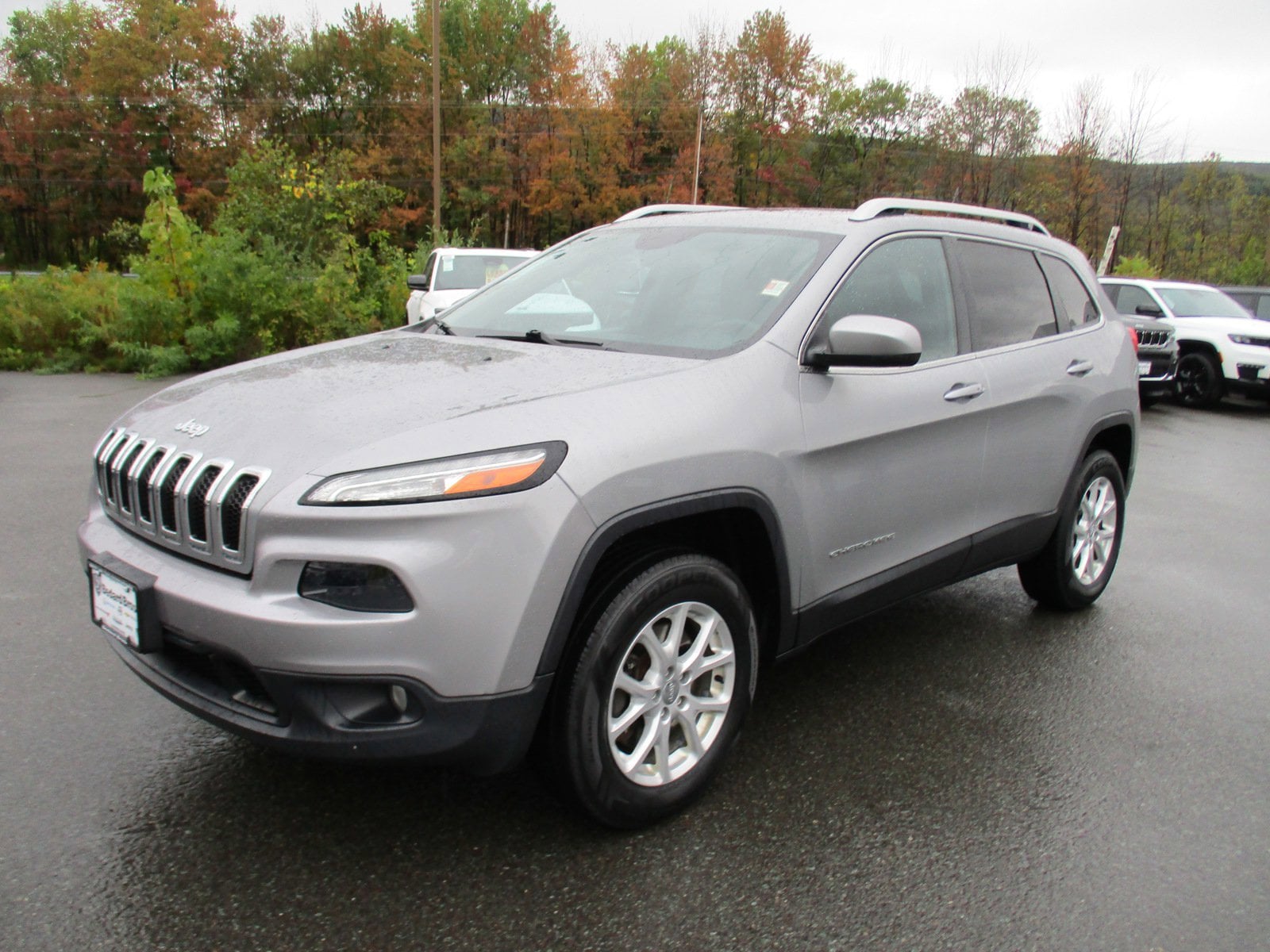 Used 2015 Jeep Cherokee Latitude with VIN 1C4PJMCB5FW503352 for sale in Cheshire, MA