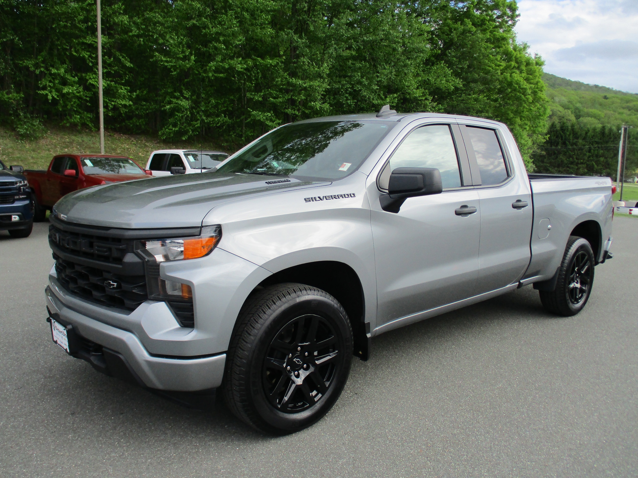 2024 Chevrolet Silverado 1500 Custom 4X4 Double Cab Std Box's photo