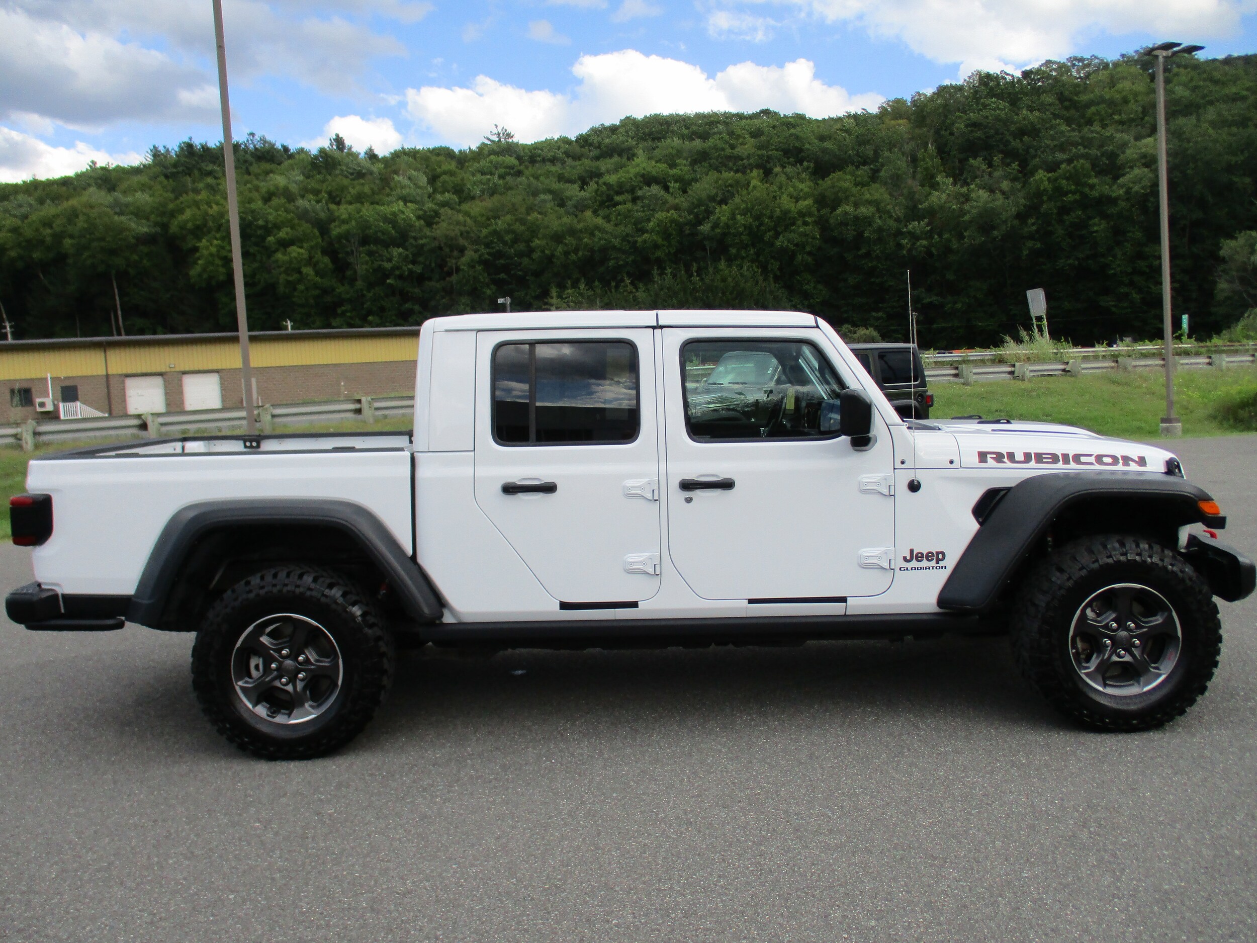 2021 Jeep Gladiator Rubicon photo 4