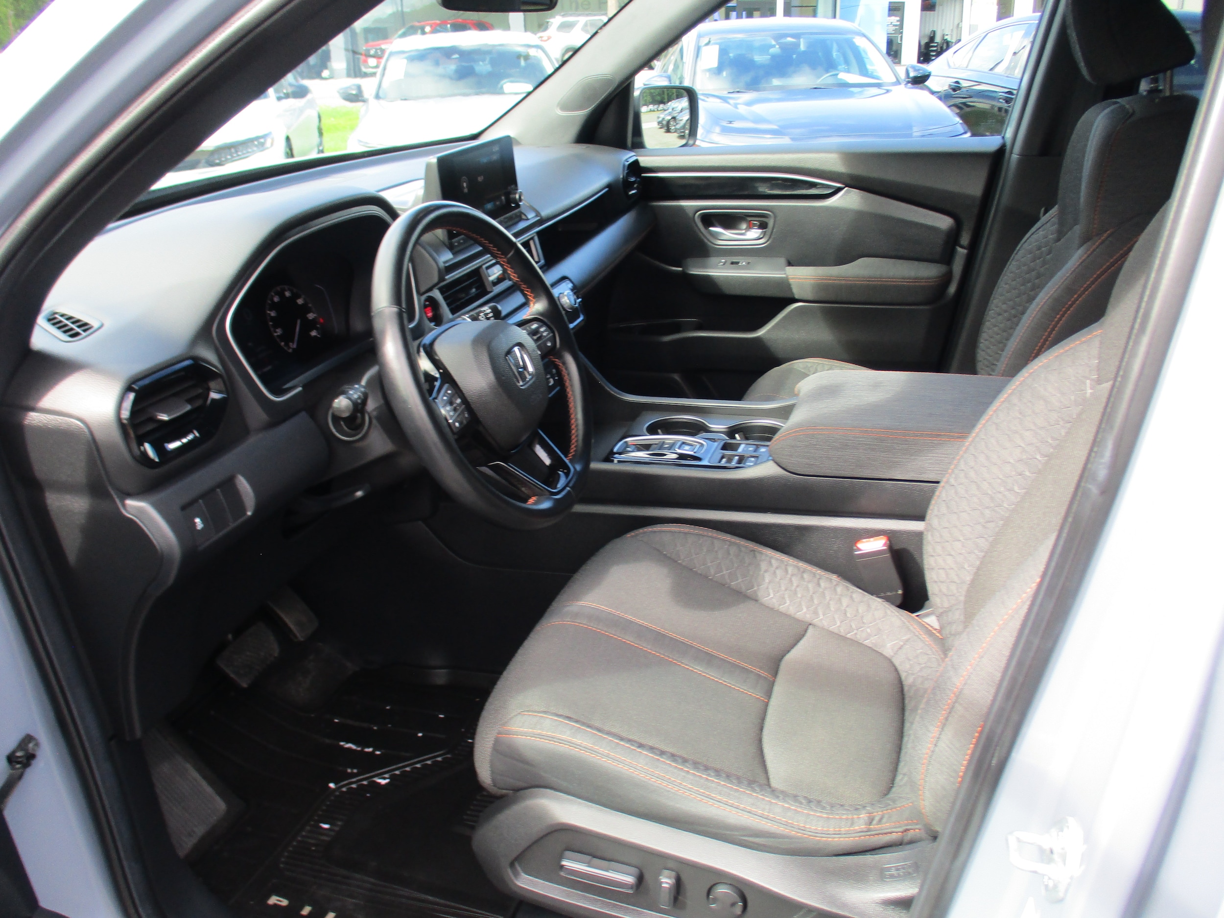 2025 Honda Pilot Sport - Photo 10