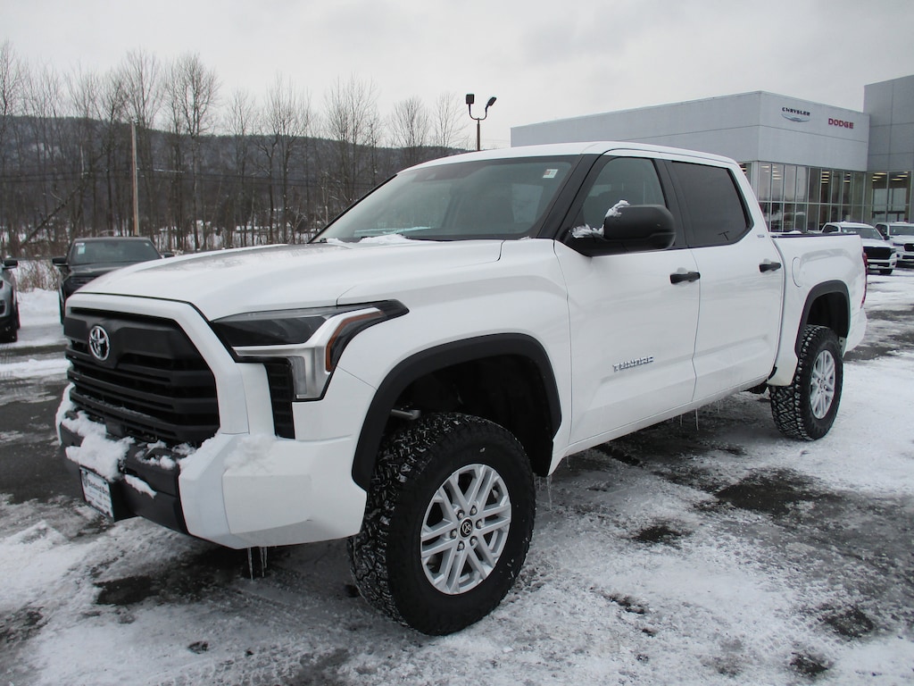 Used 2022 Toyota Tundra SR5 3.5L V6 Truck CrewMax