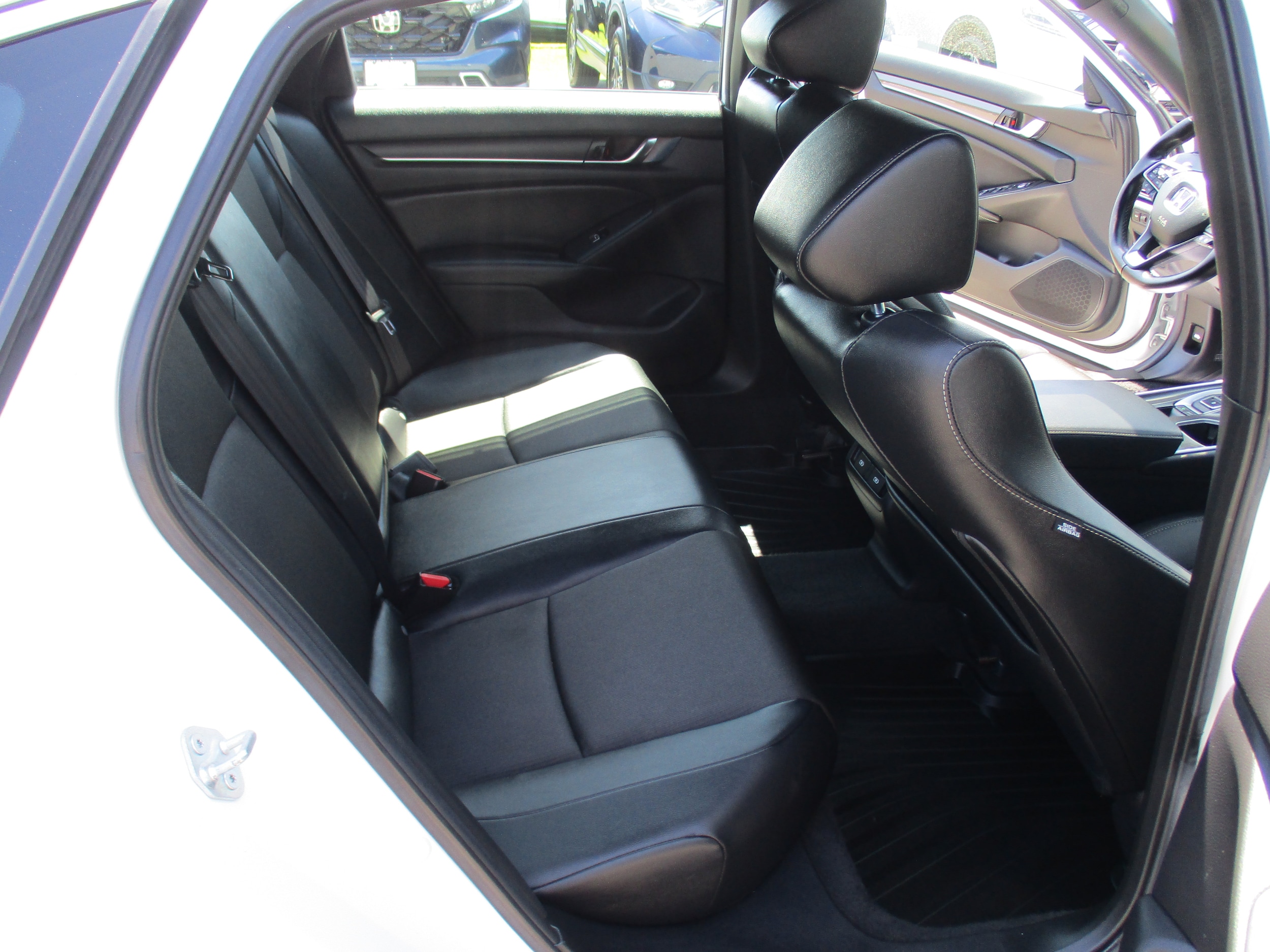 2021 Honda Accord Sport - Photo 13