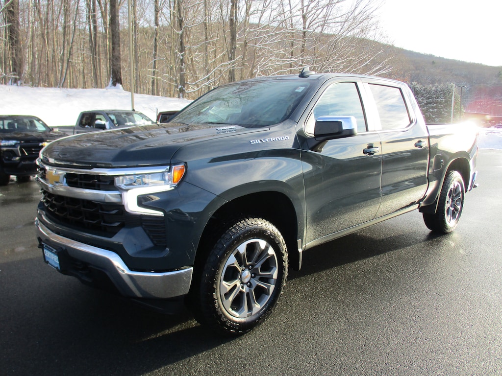 Used 2025 Chevrolet Silverado 1500 LT Truck Crew Cab