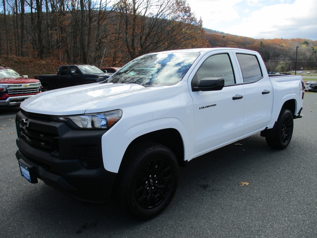 Certified 2025 Chevrolet Colorado WT Truck Crew Cab