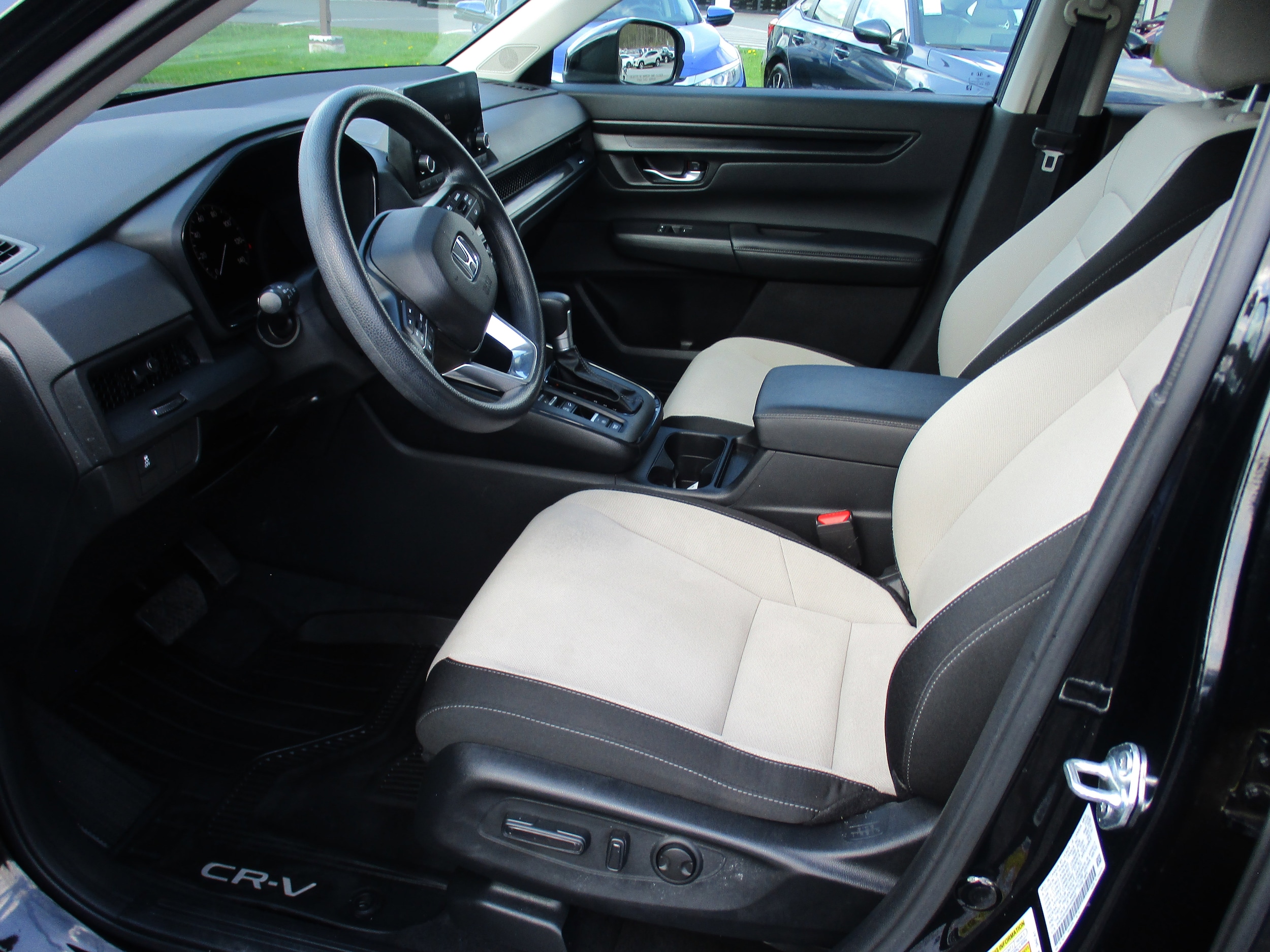 2024 Honda CR-V EX - Photo 11
