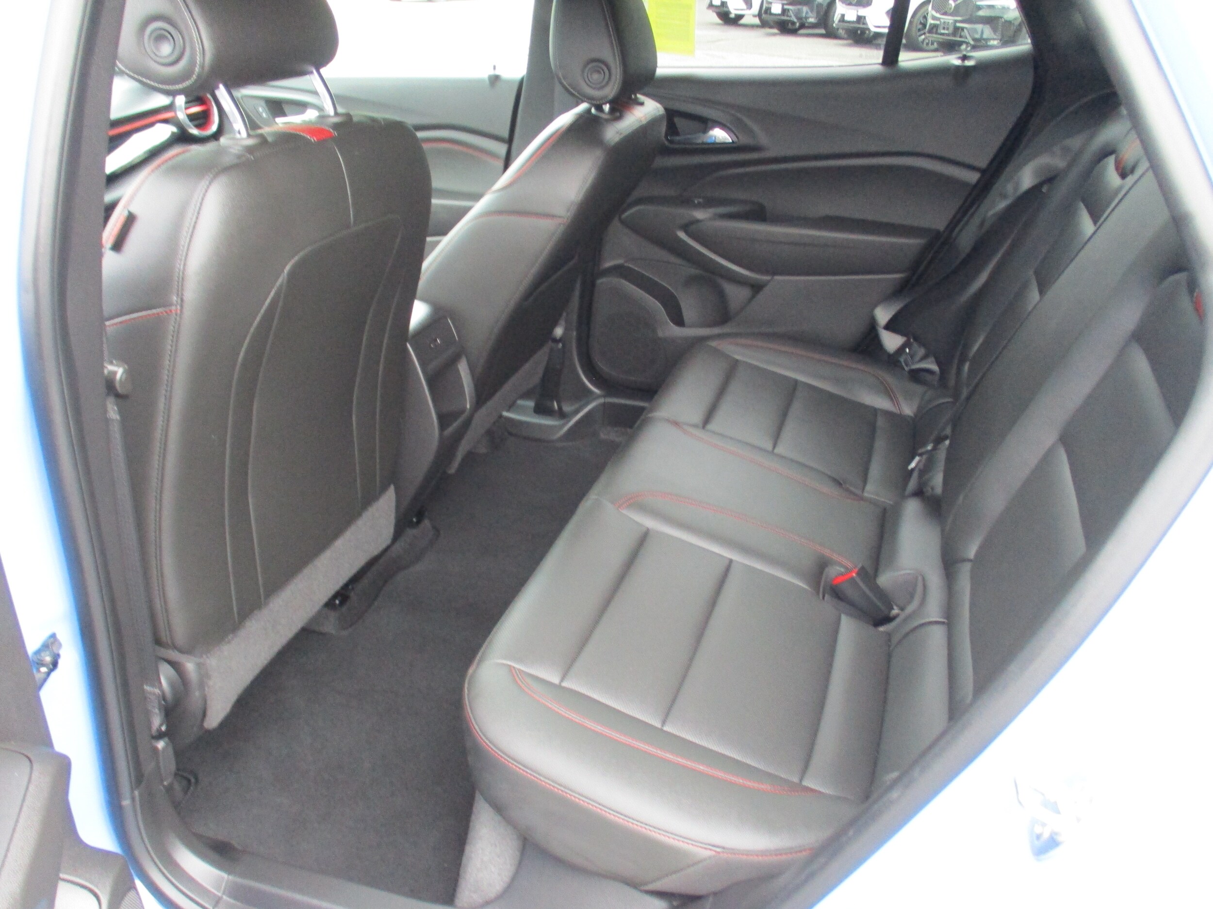 2024 Chevrolet Trax RS - Photo 12