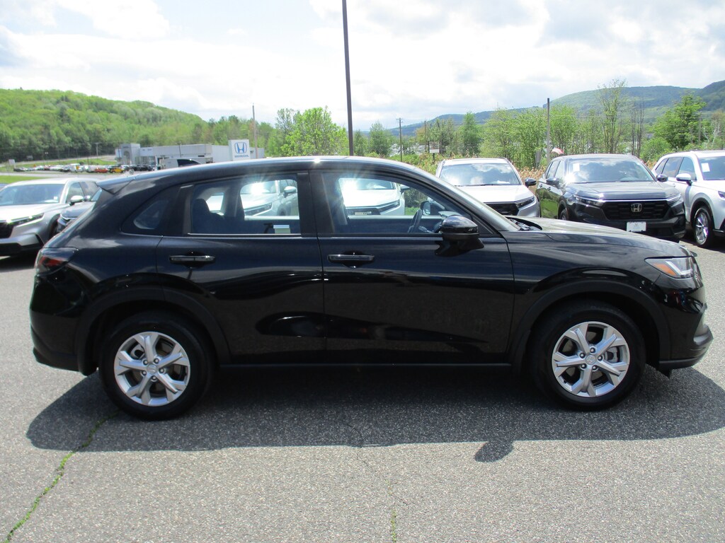 Certified 2024 Honda HR-V LX SUV