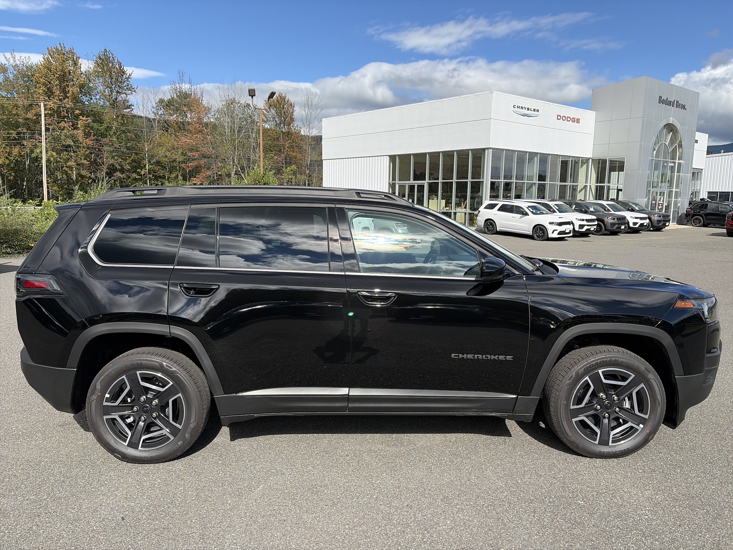 2026 Jeep Cherokee Limited - Photo 6