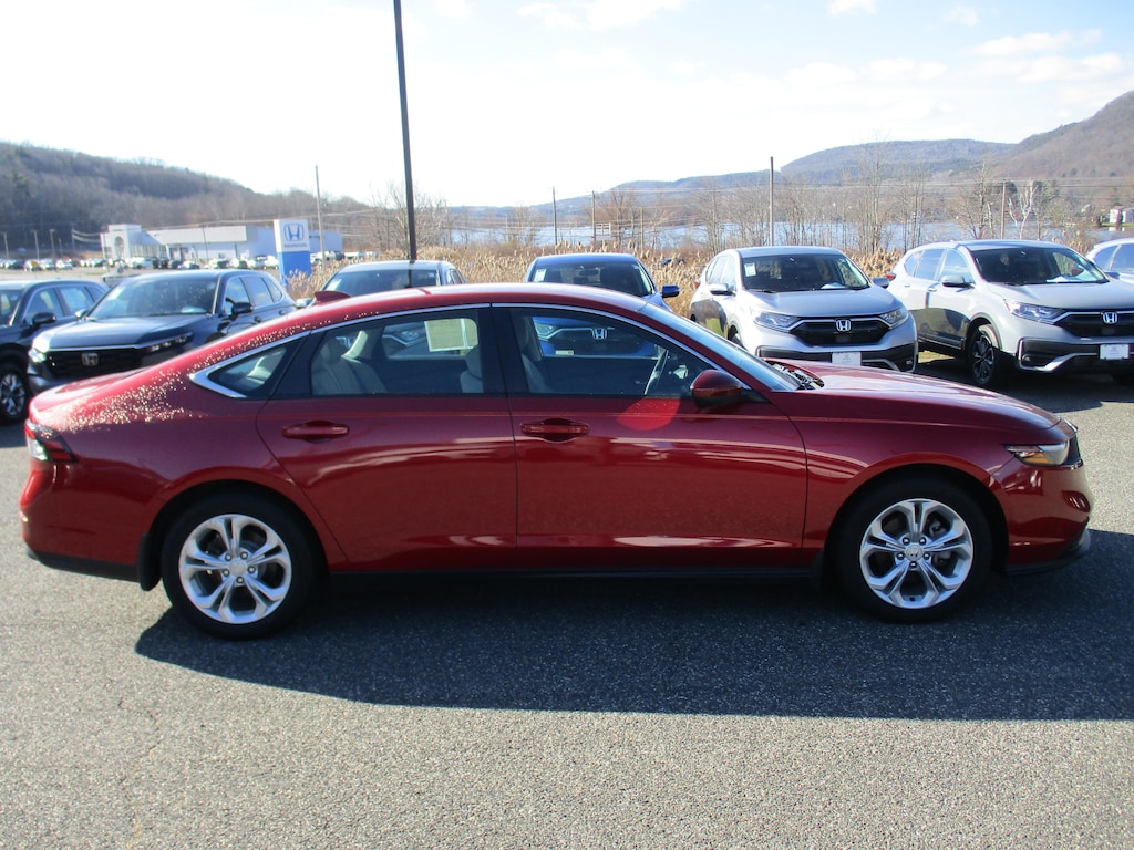 Used 2023 Honda Accord LX Sedan