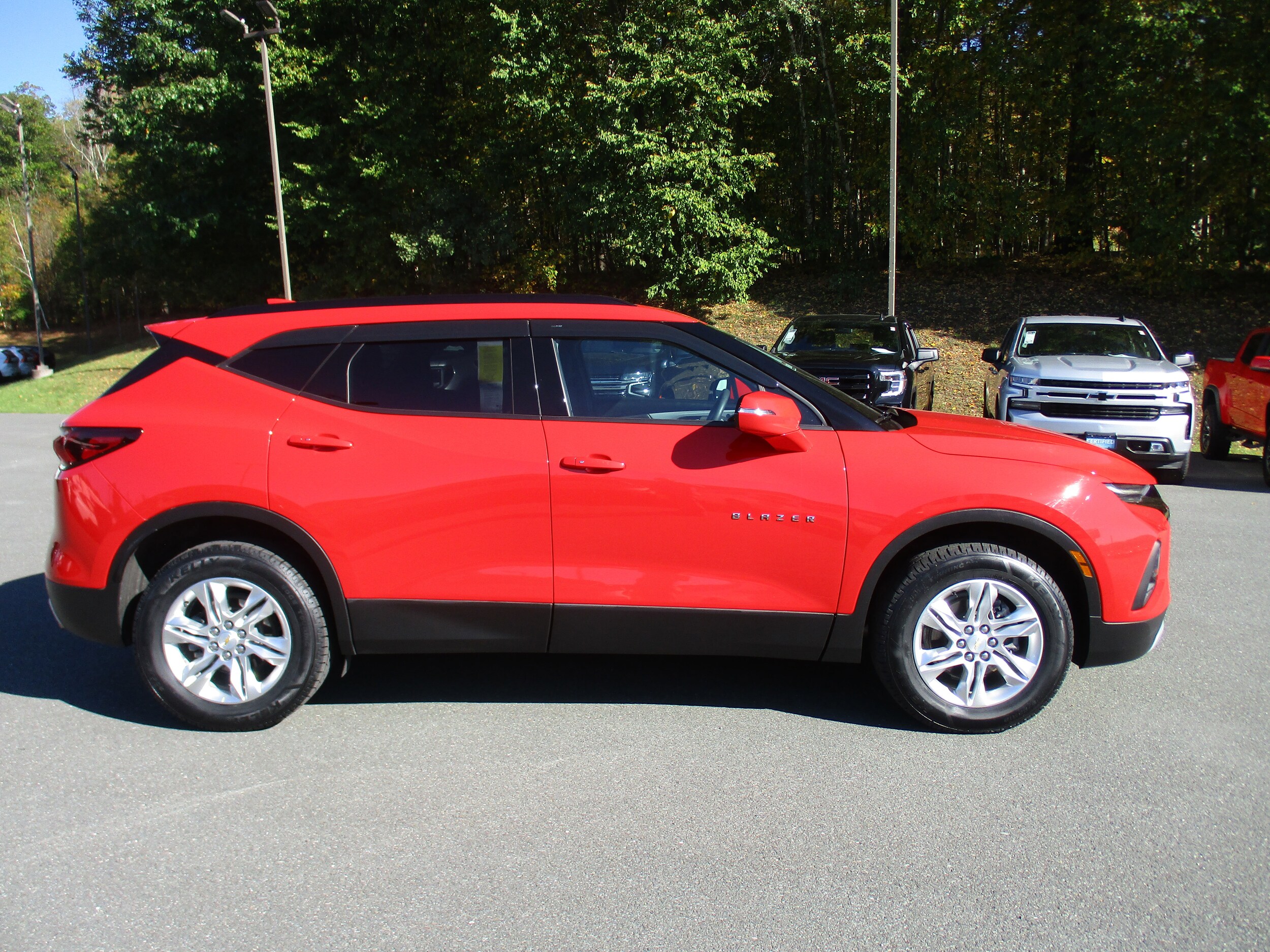 2022 Chevrolet Blazer 2LT photo 3