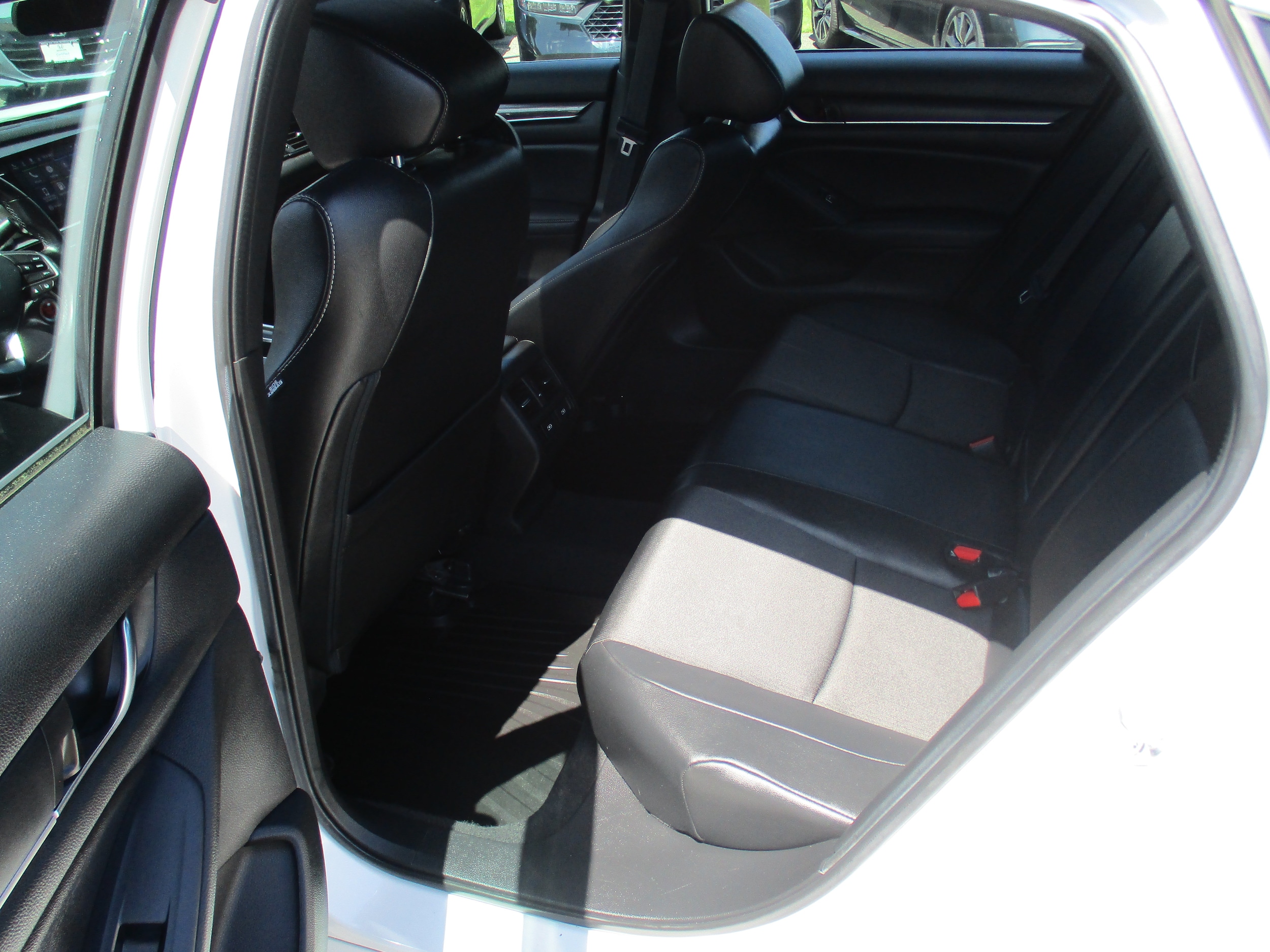 2021 Honda Accord Sport - Photo 12