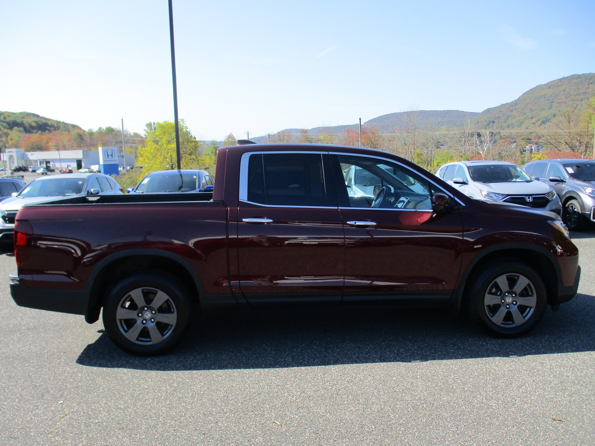 2020 Honda Ridgeline RTL-E photo 4