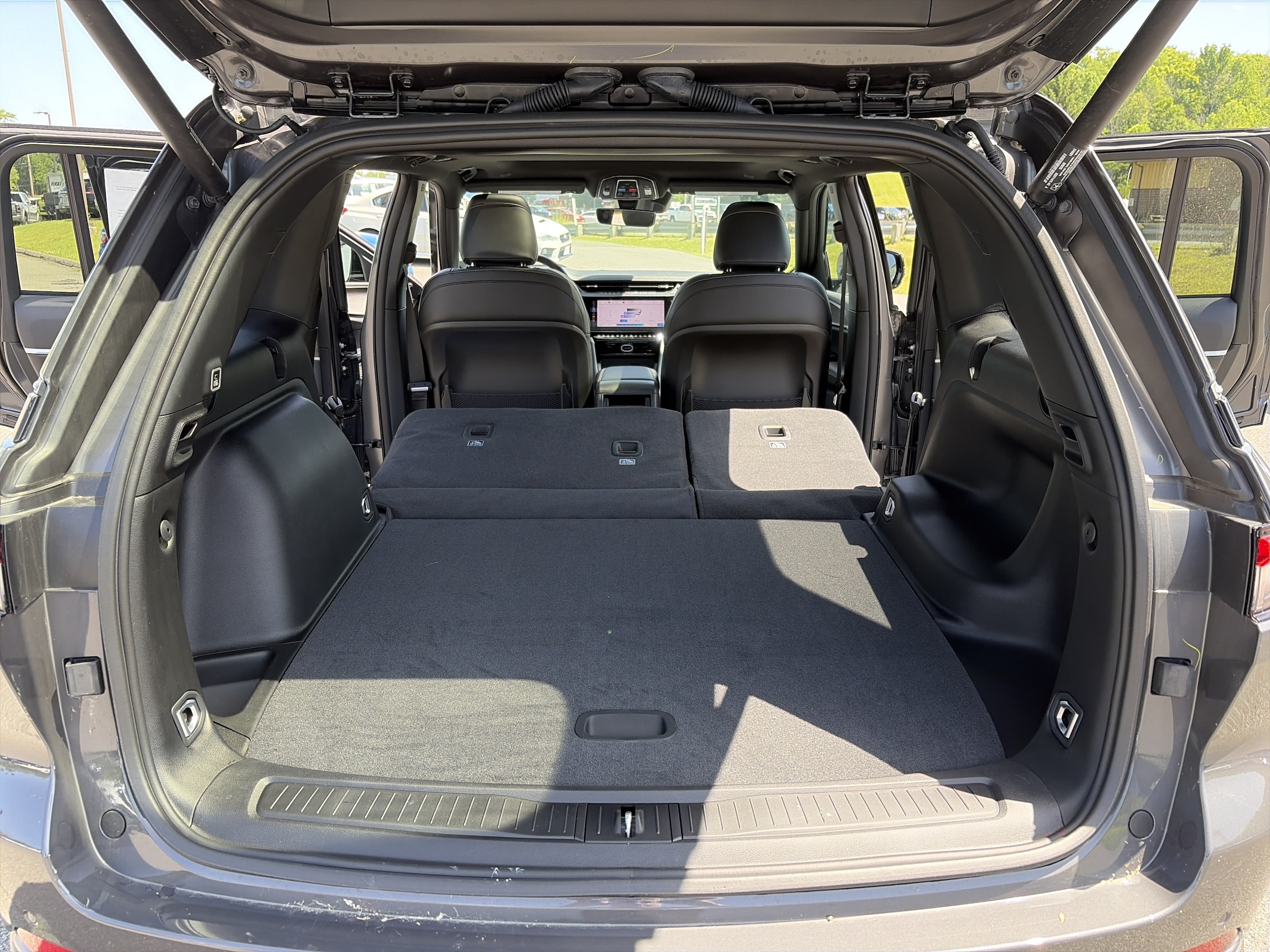 2026 Jeep Grand Cherokee Laredo - Photo 13