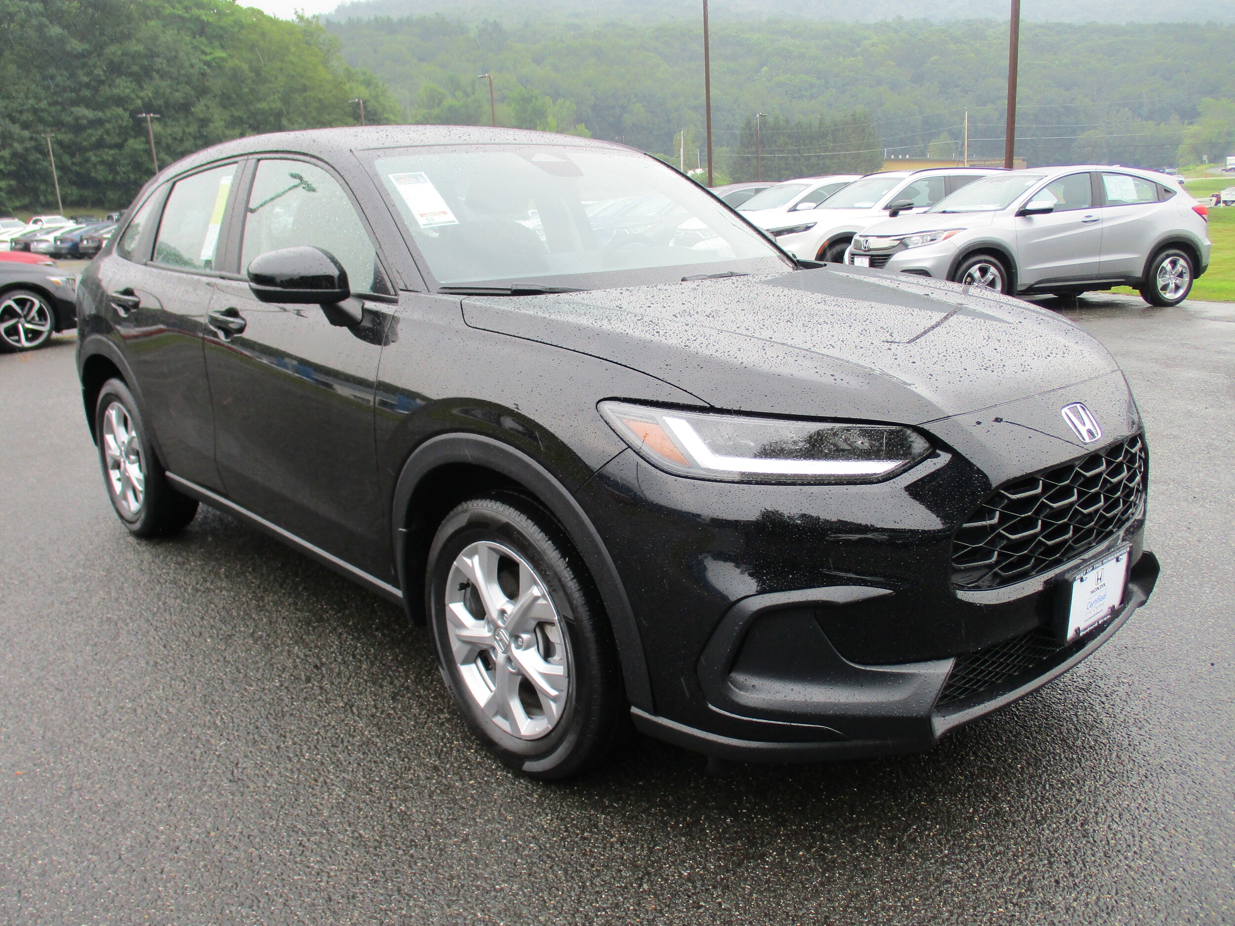 2023 Honda HR-V LX photo 2
