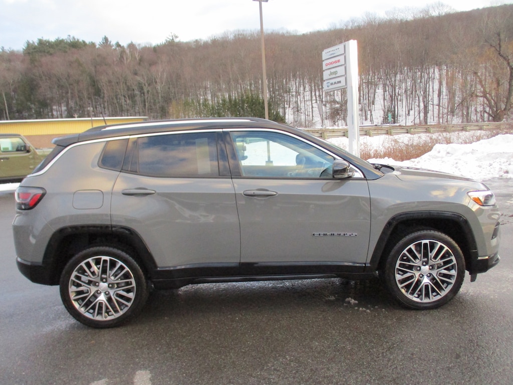 Certified 2022 Jeep Compass Limited SUV