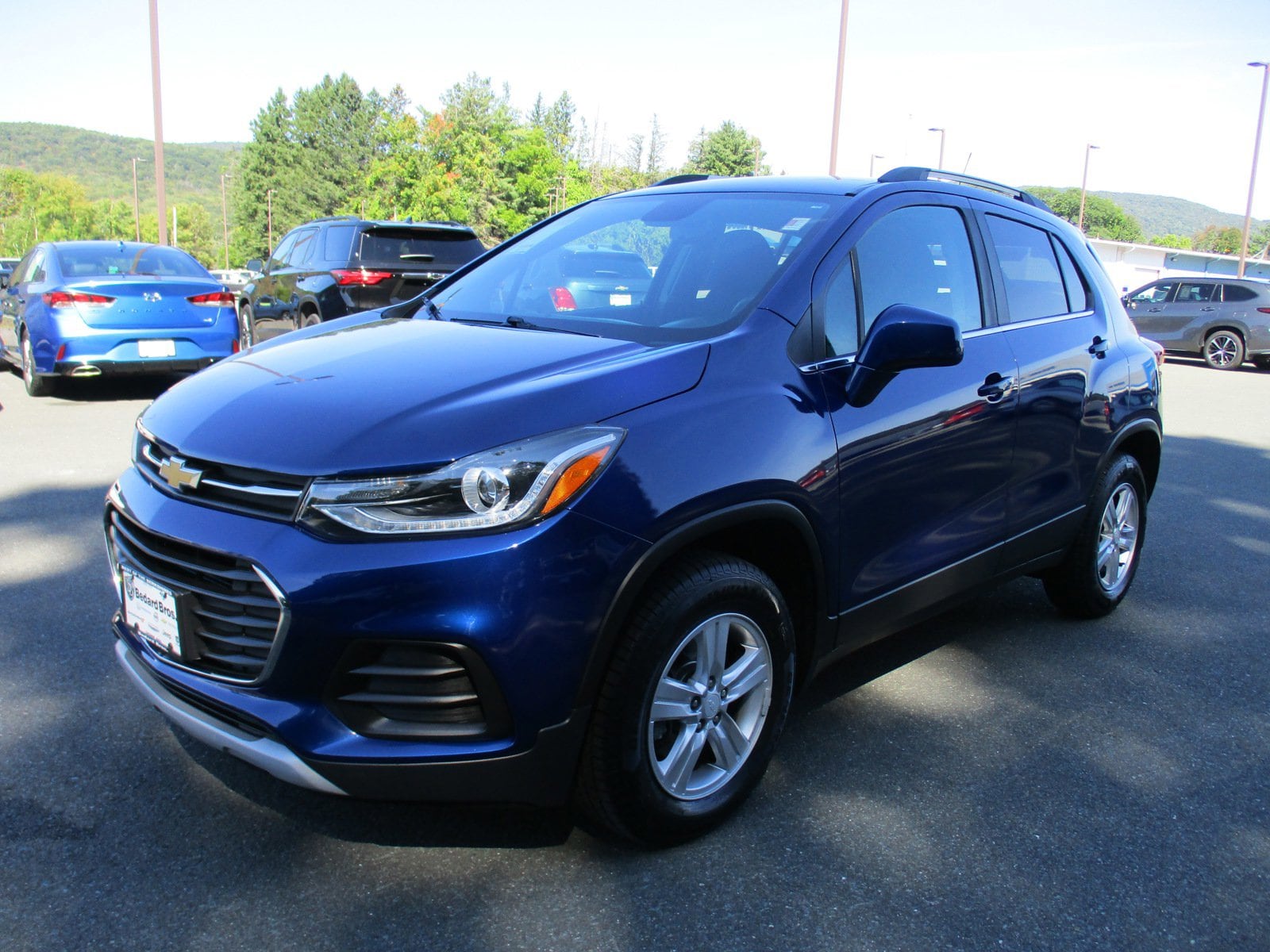 Used 2017 Chevrolet Trax LT with VIN 3GNCJPSB6HL154901 for sale in Cheshire, MA