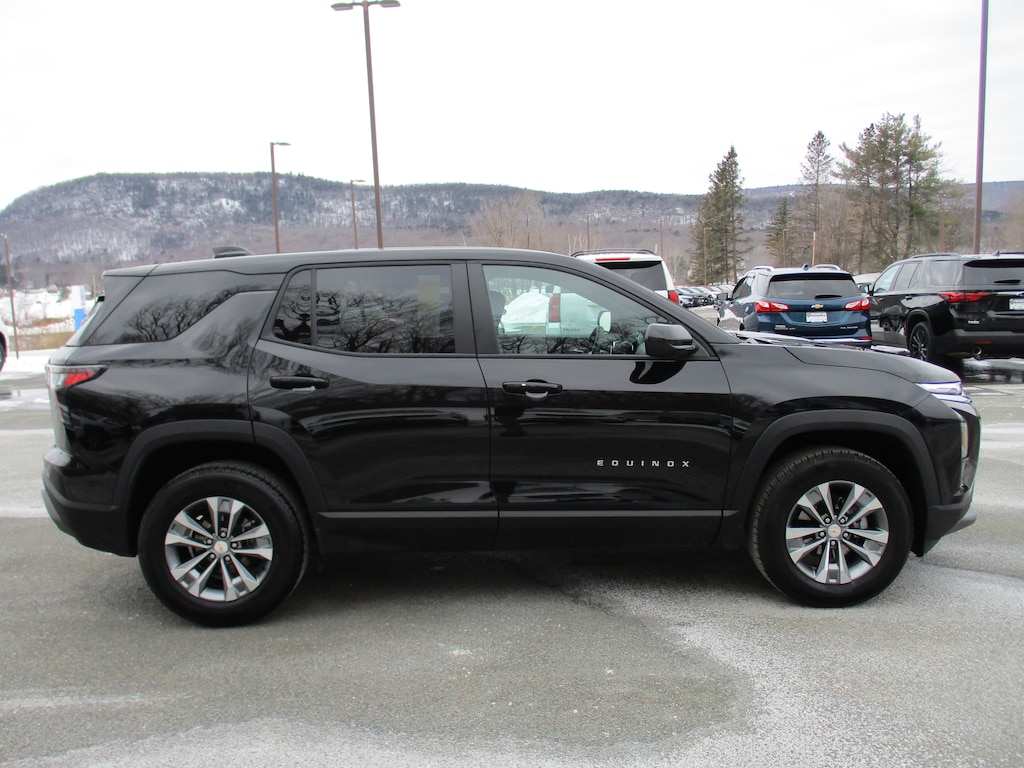 Used 2025 Chevrolet Equinox LT SUV