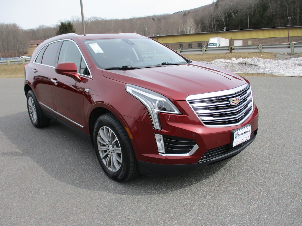 Used 2017 CADILLAC XT5 Luxury SUV