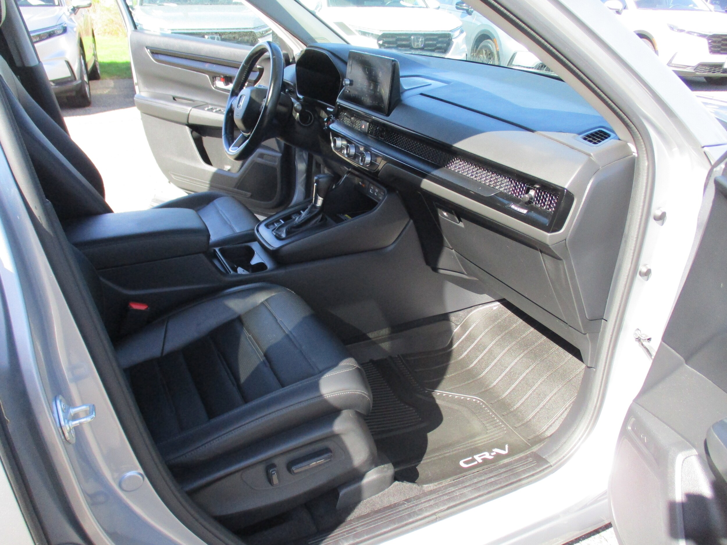 2024 Honda CR-V EX-L - Photo 16