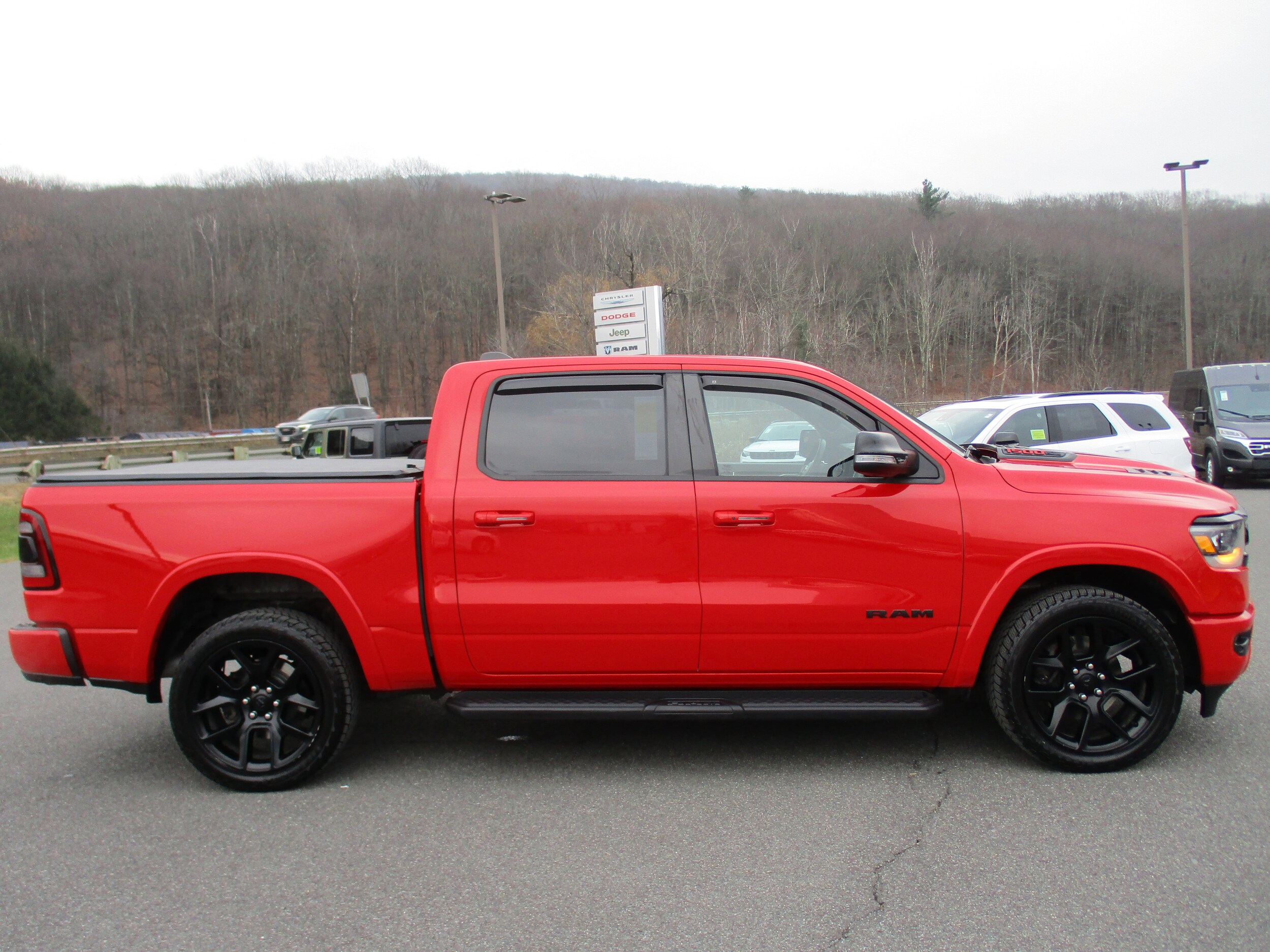 2021 Ram 1500 Laramie photo 4