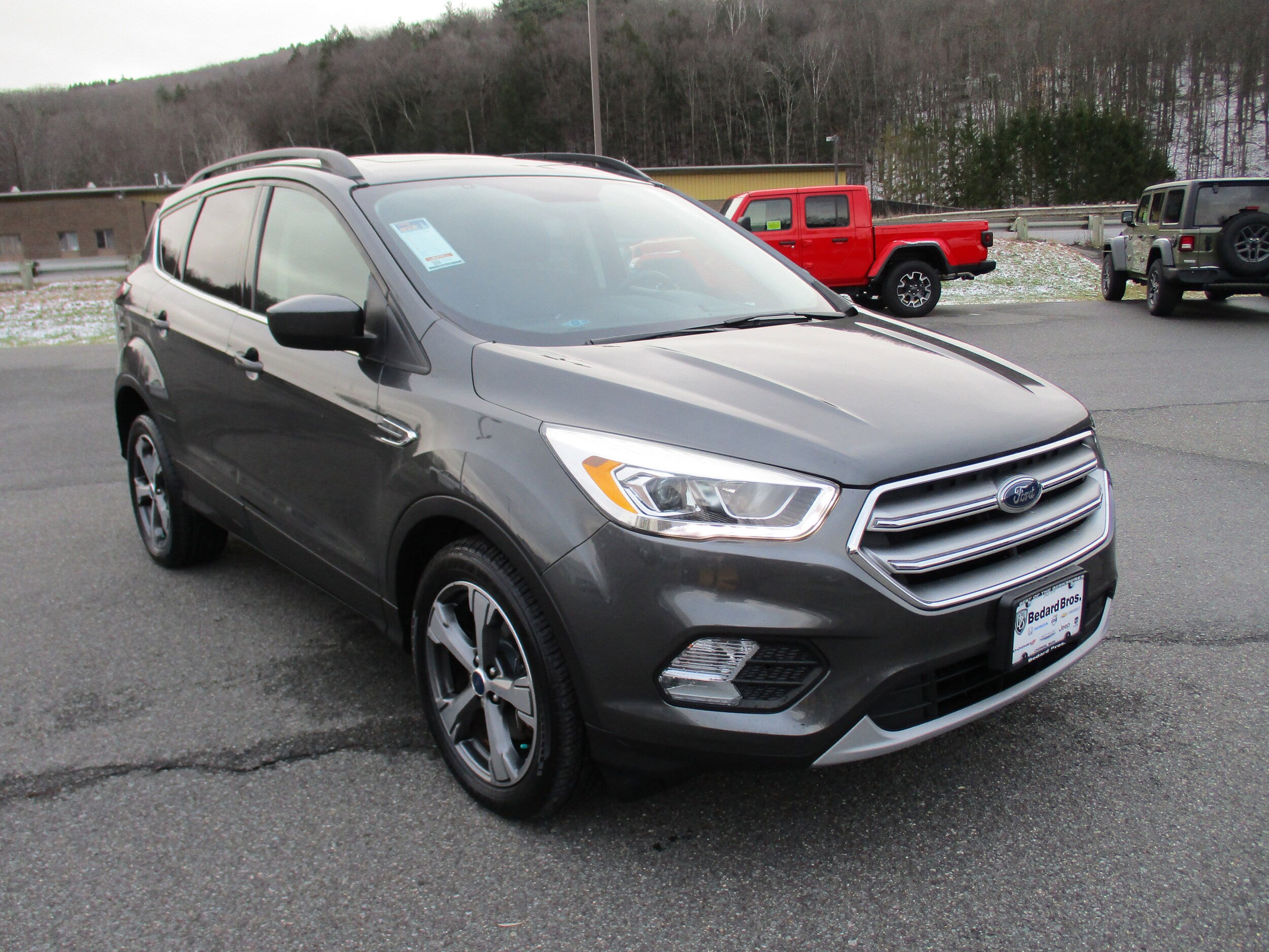 2017 Ford Escape SE photo 3