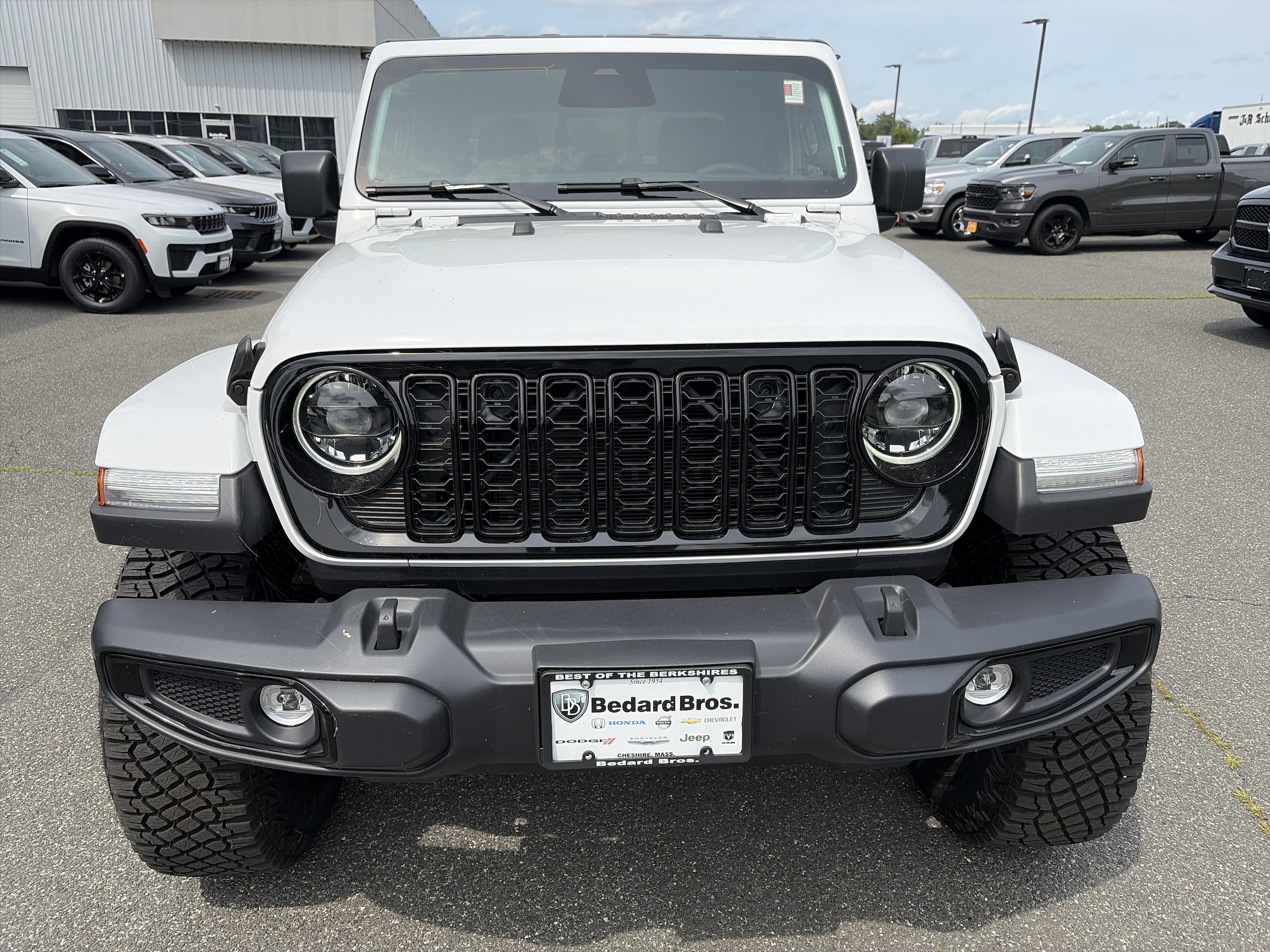 2026 Jeep Gladiator Willys - Photo 8