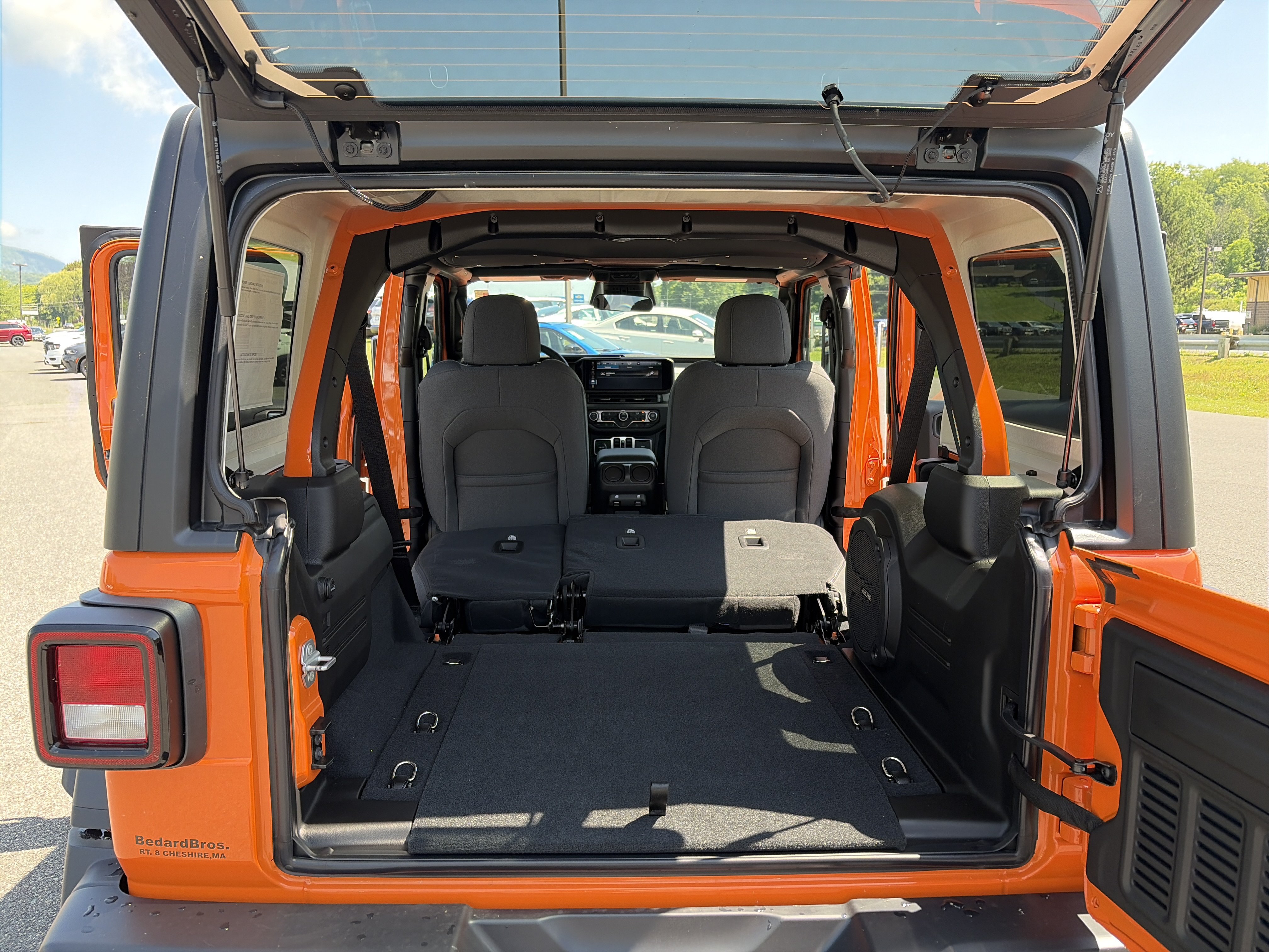 2026 Jeep Wrangler 4-Door Willys - Photo 12