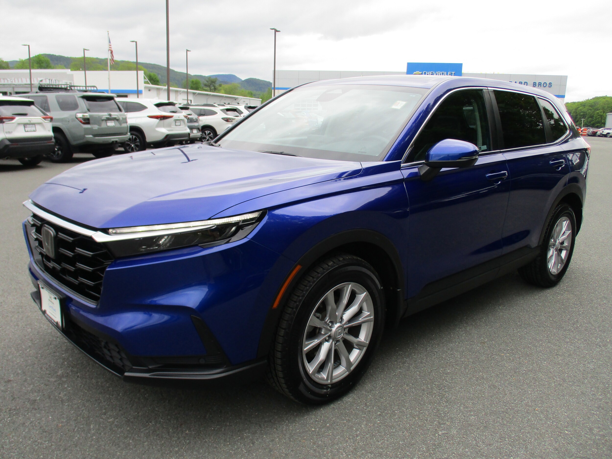 2023 Honda CR-V Hybrid Sport Touring photo 4