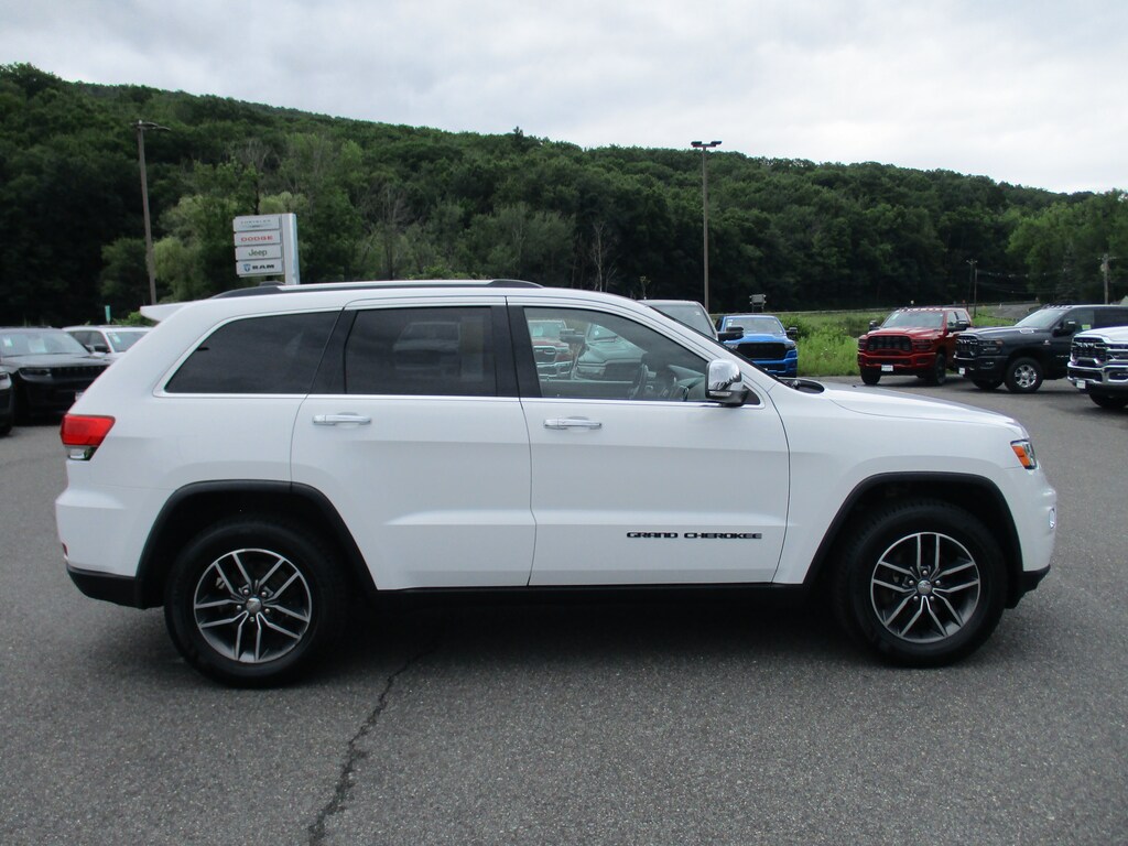 Used 2018 Jeep Grand Cherokee Limited SUV