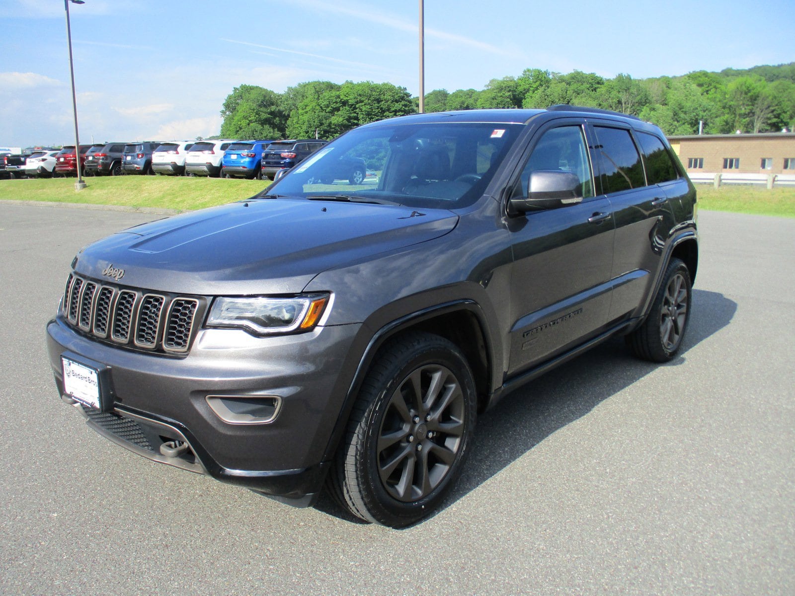 Used 2016 Jeep Grand Cherokee Limited with VIN 1C4RJFBG8GC334738 for sale in Cheshire, MA