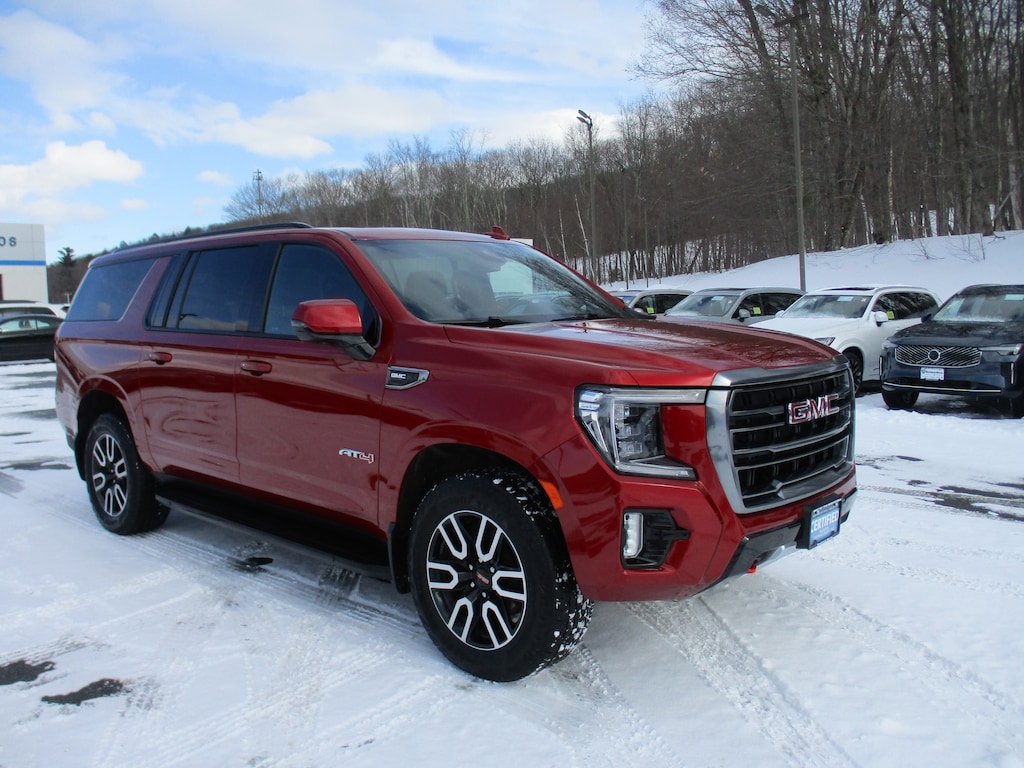 Used 2023 GMC Yukon XL AT4 SUV