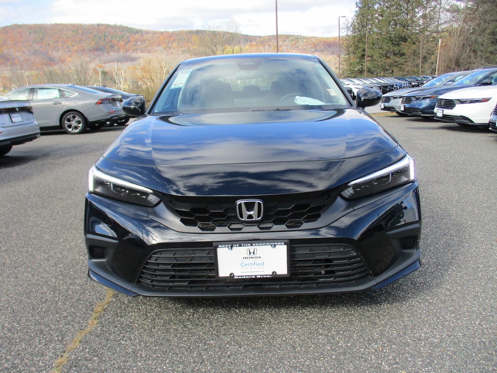 Used 2024 Honda Civic EX-L Hatchback
