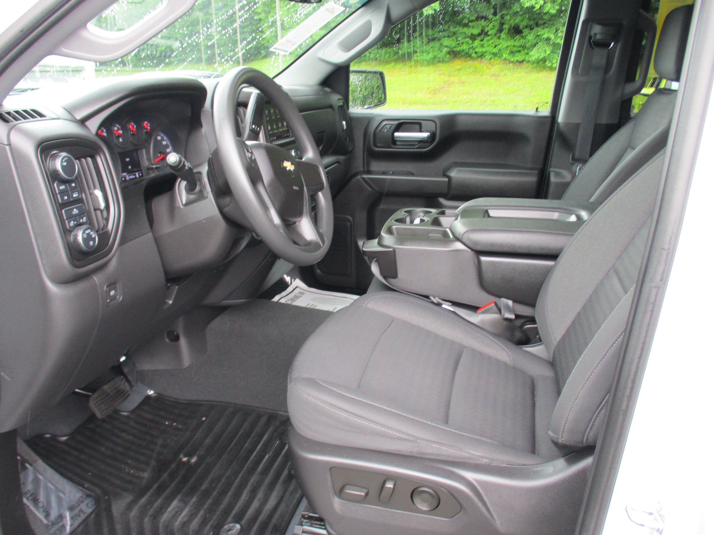 2023 Chevrolet Silverado 1500 Custom - Photo 11