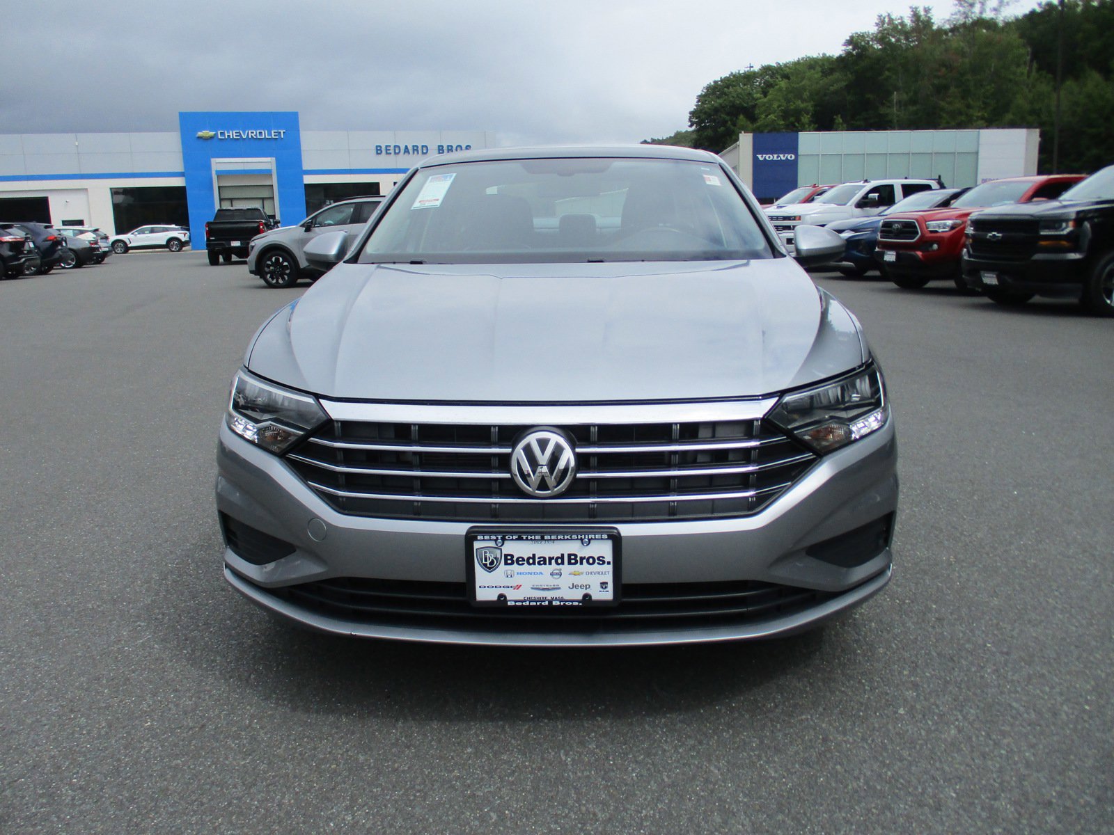 Used 2020 Volkswagen Jetta SE with VIN 3VWCB7BU5LM014524 for sale in Cheshire, MA