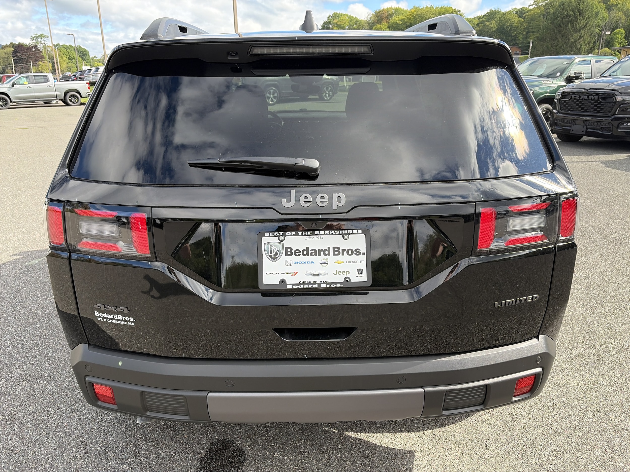 2026 Jeep Cherokee Limited - Photo 4