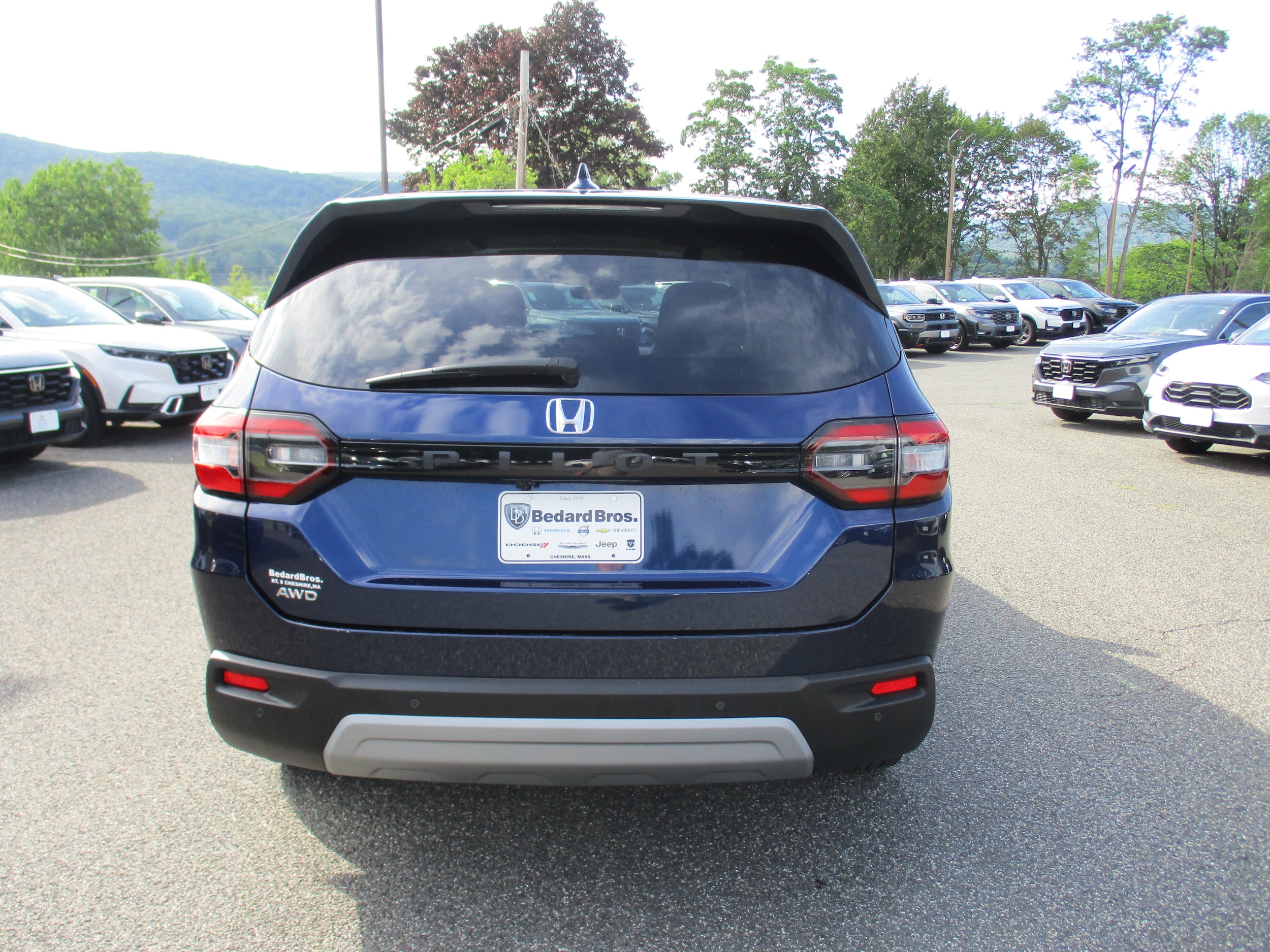 2025 Honda Pilot EX-L - Photo 6