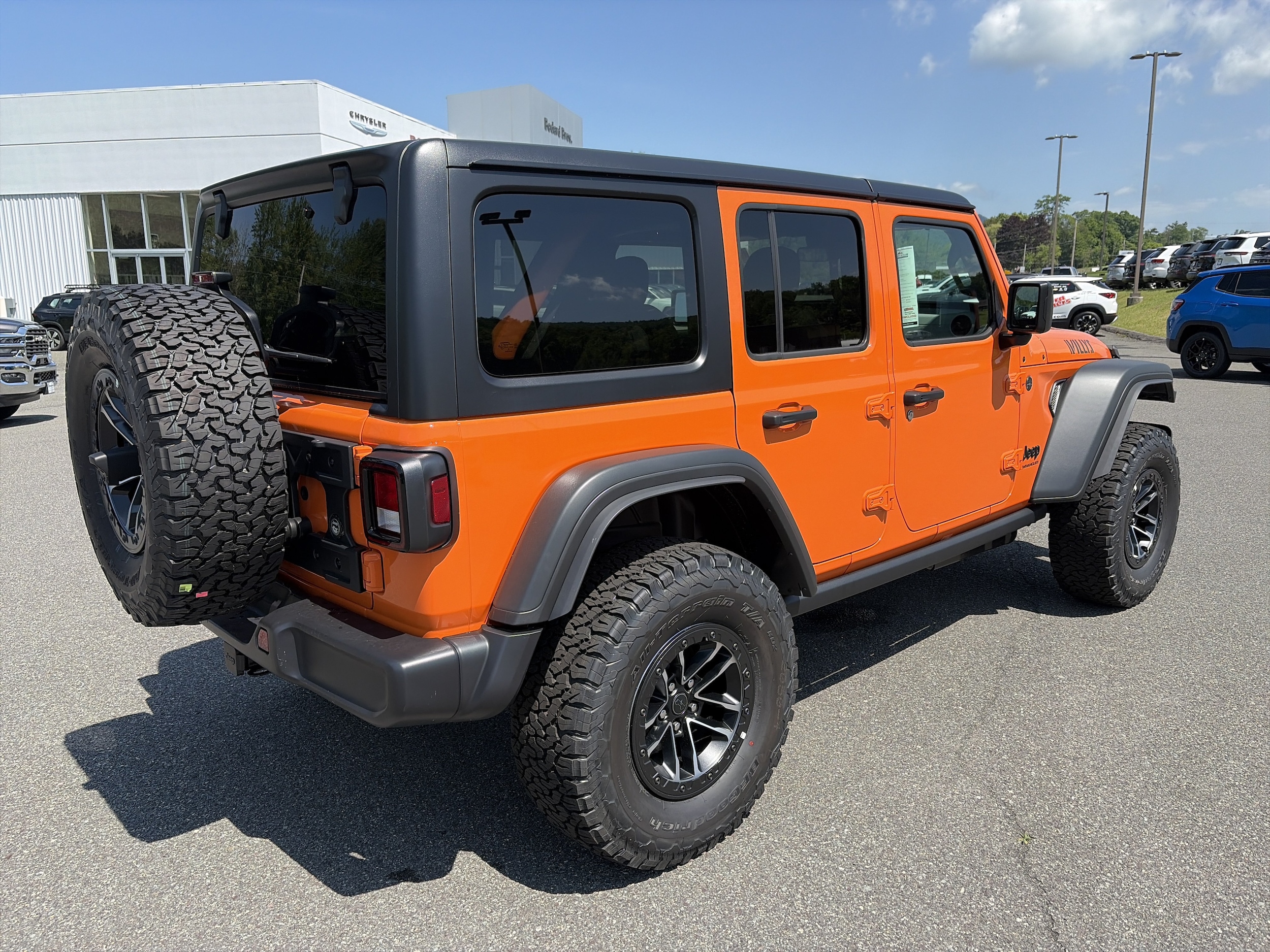 2026 Jeep Wrangler 4-Door Willys - Photo 5