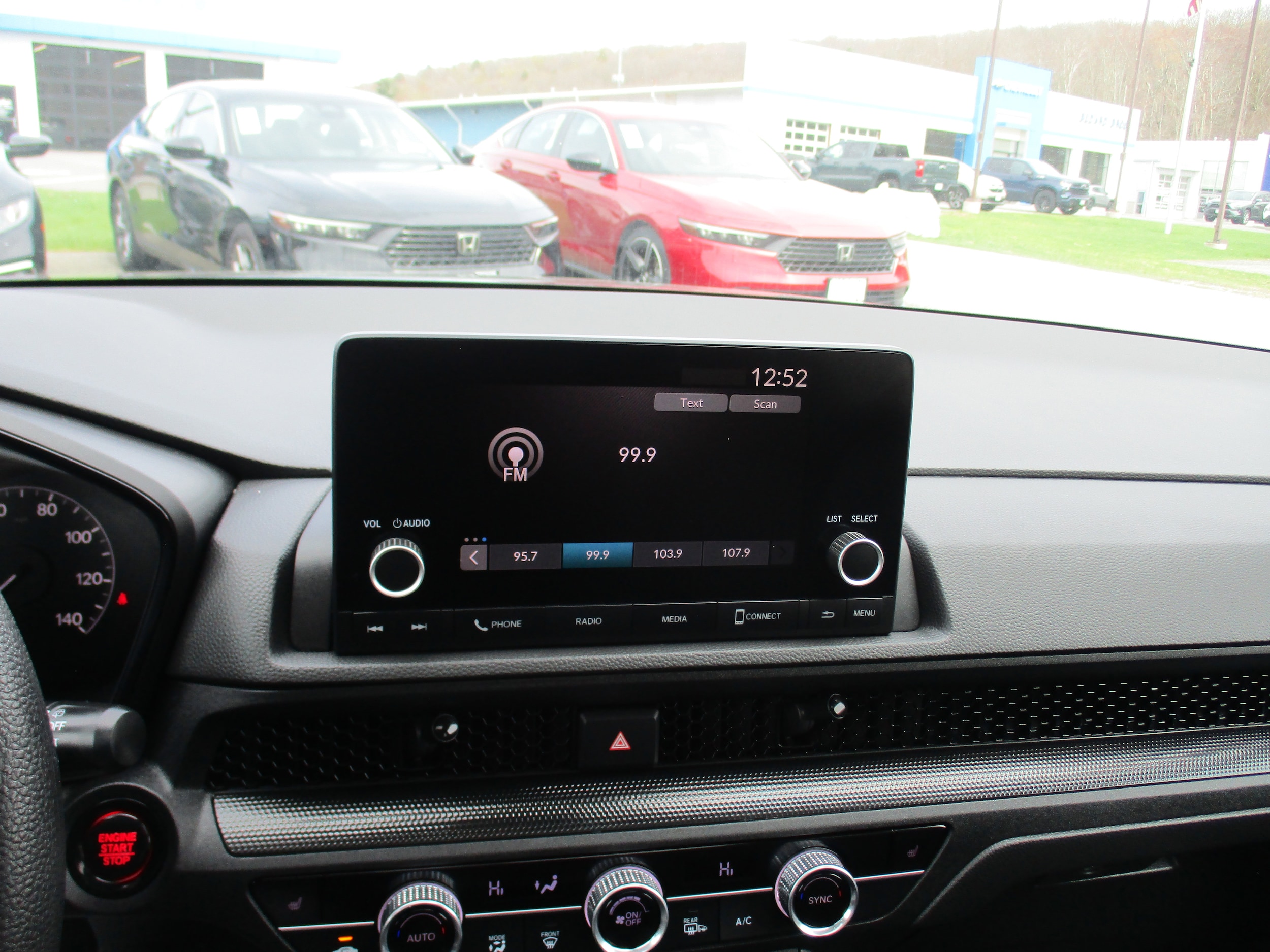 2024 Honda CR-V EX - Photo 18
