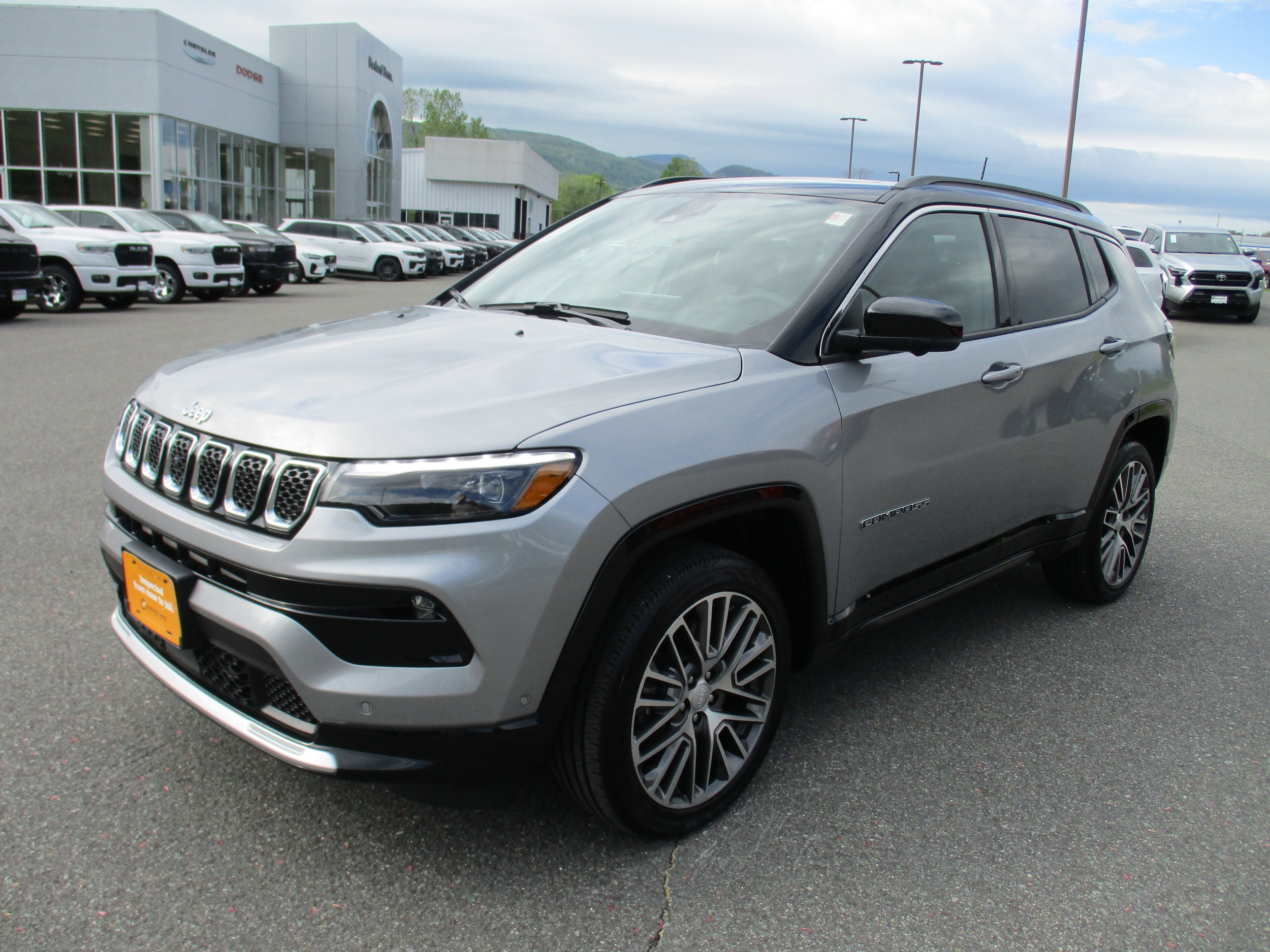 2024 Jeep Compass Limited 4X4's photo