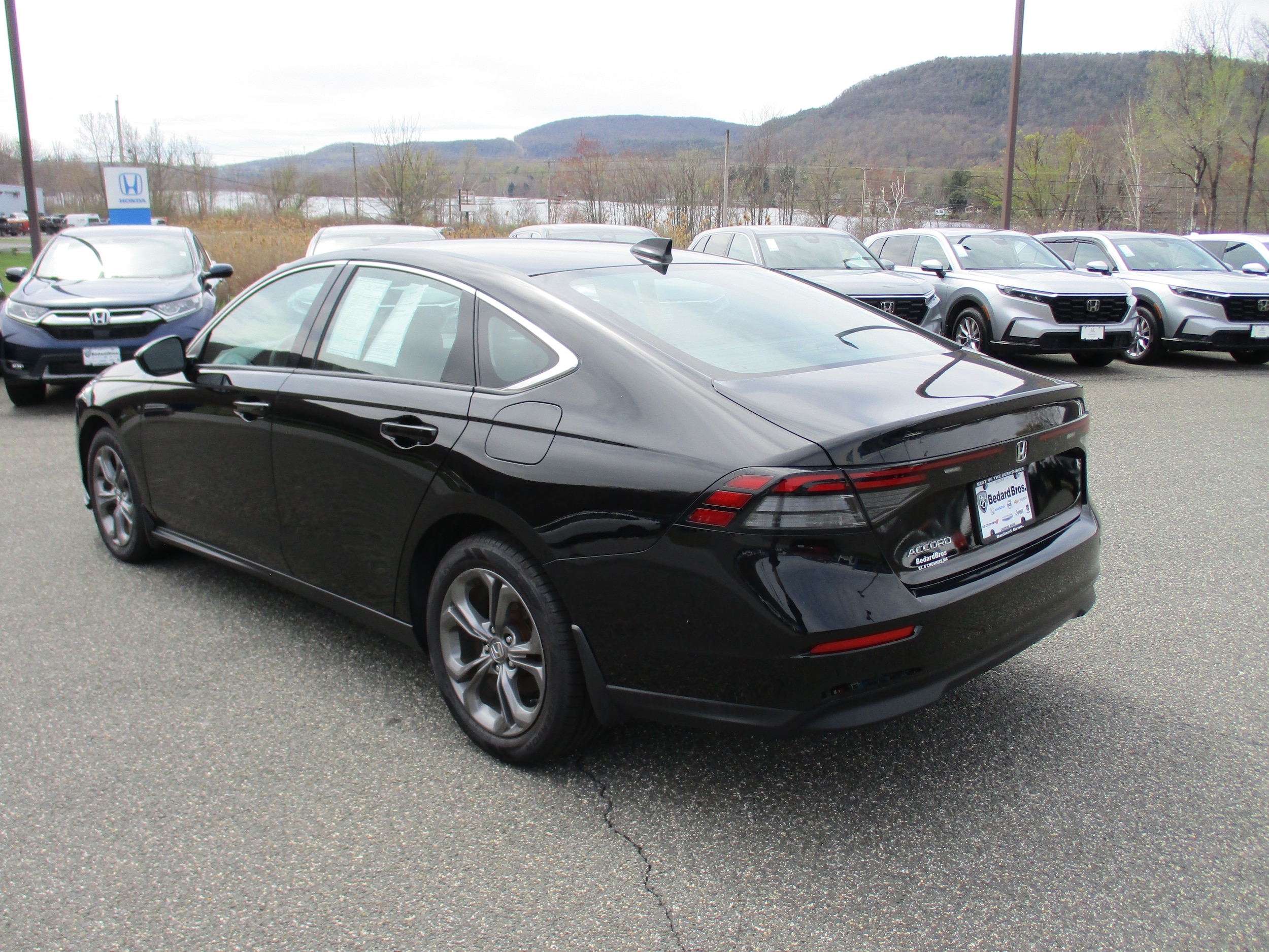 2023 Honda Accord EX - Photo 7